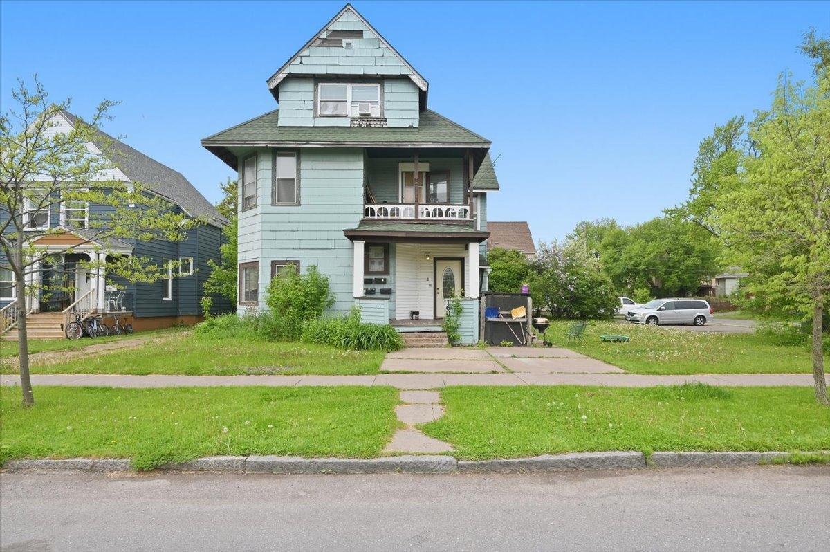 1605 Hughitt Avenue Property Photo 1