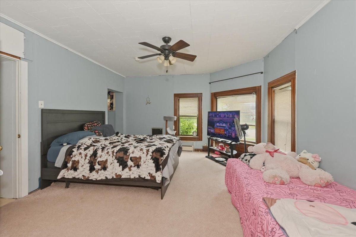 1605 Hughitt Avenue Property Photo 5