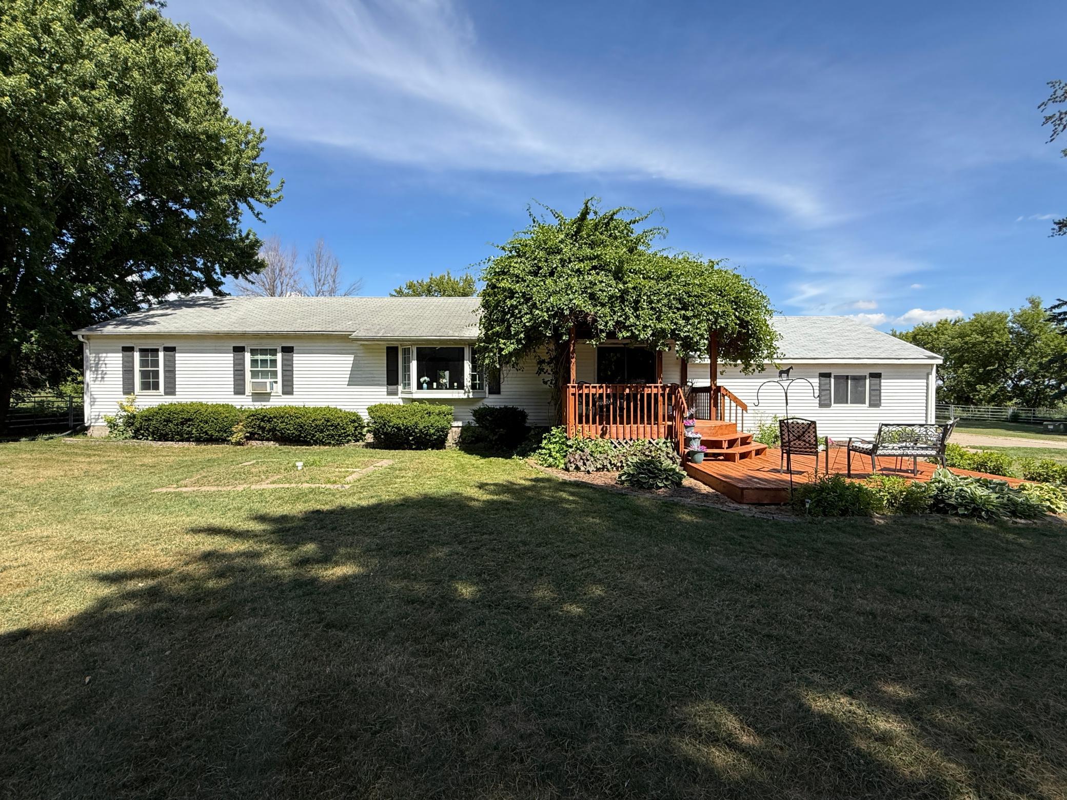 73798 200th Avenue Property Photo 1