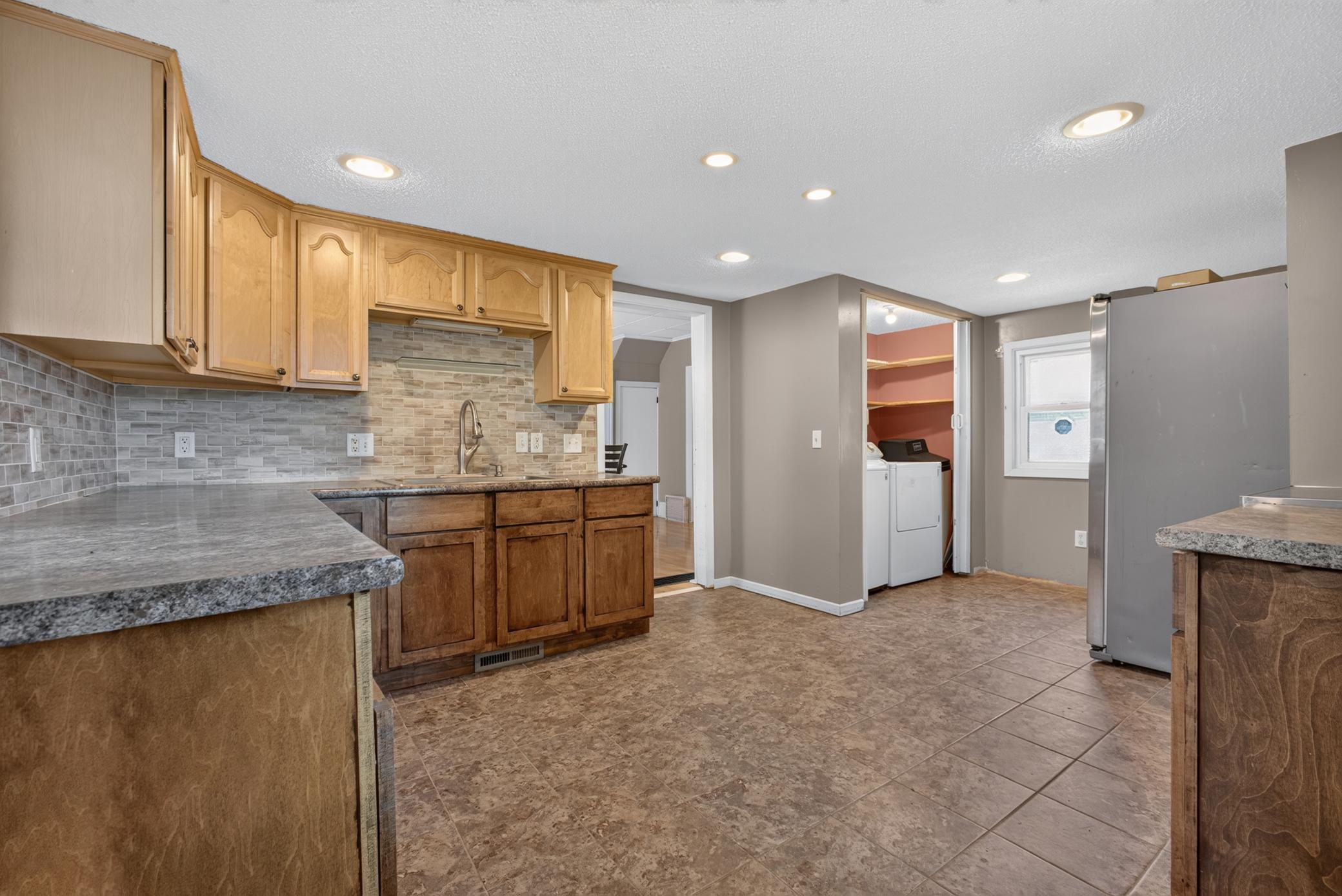 317 S 4th Street Property Photo 8