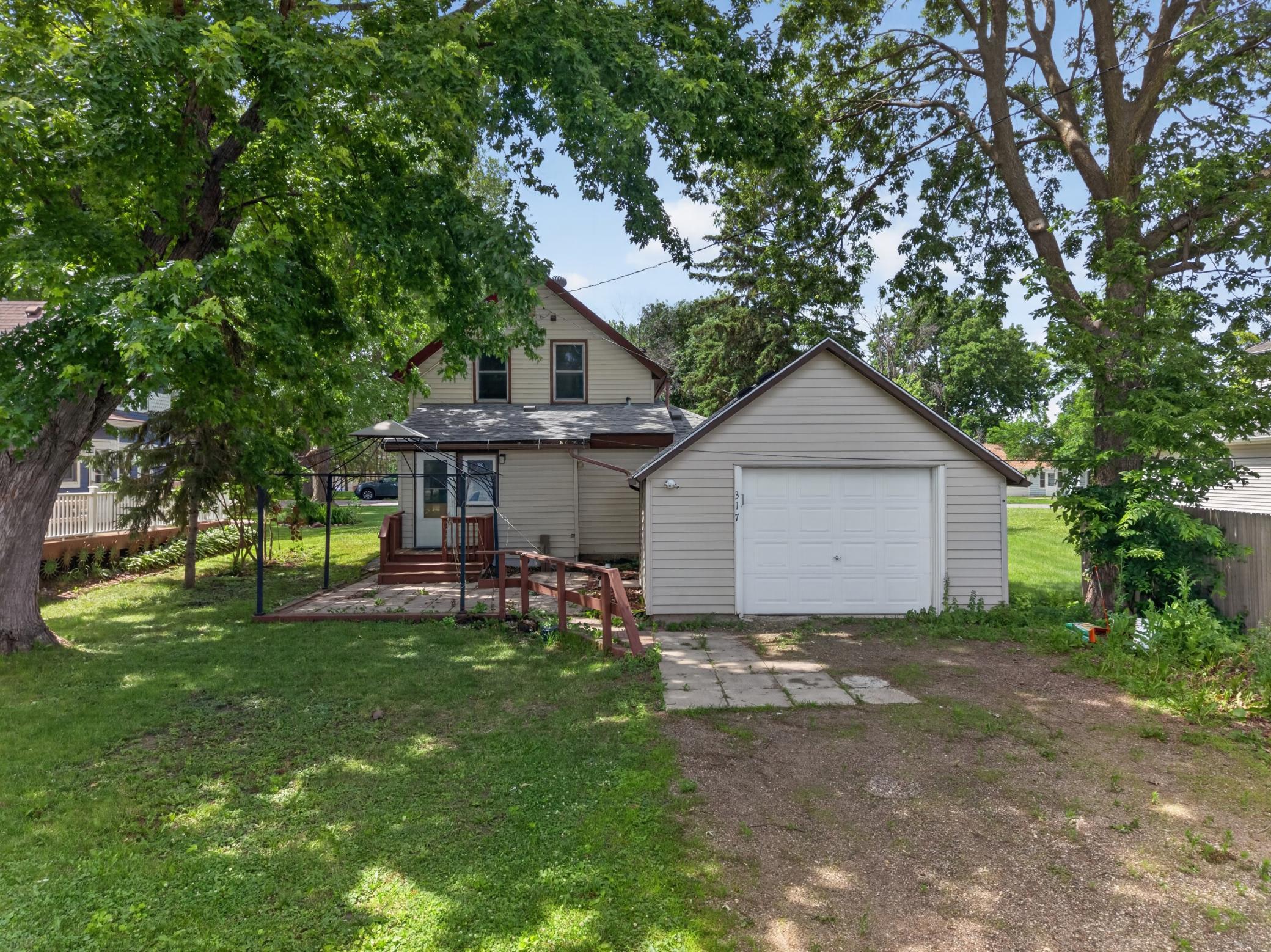 317 S 4th Street Property Photo 26