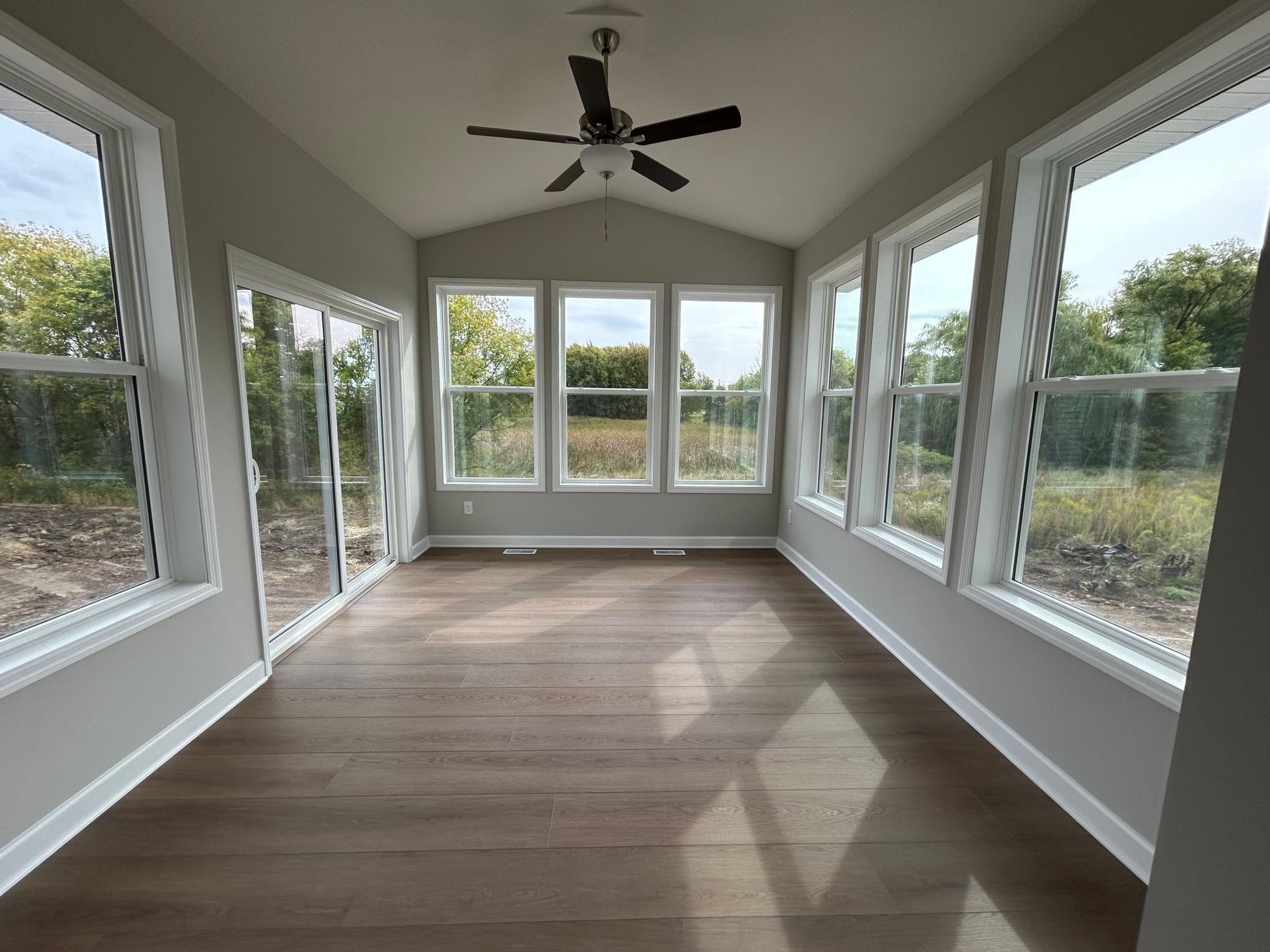 12374 Holden Way Property Photo 6