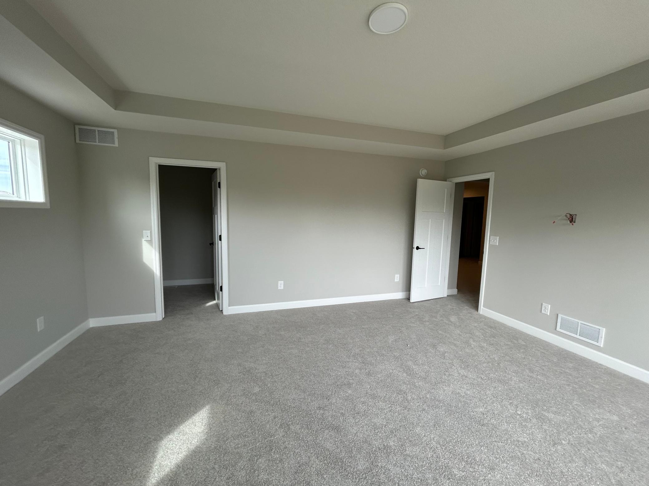 12374 Holden Way Property Photo 9