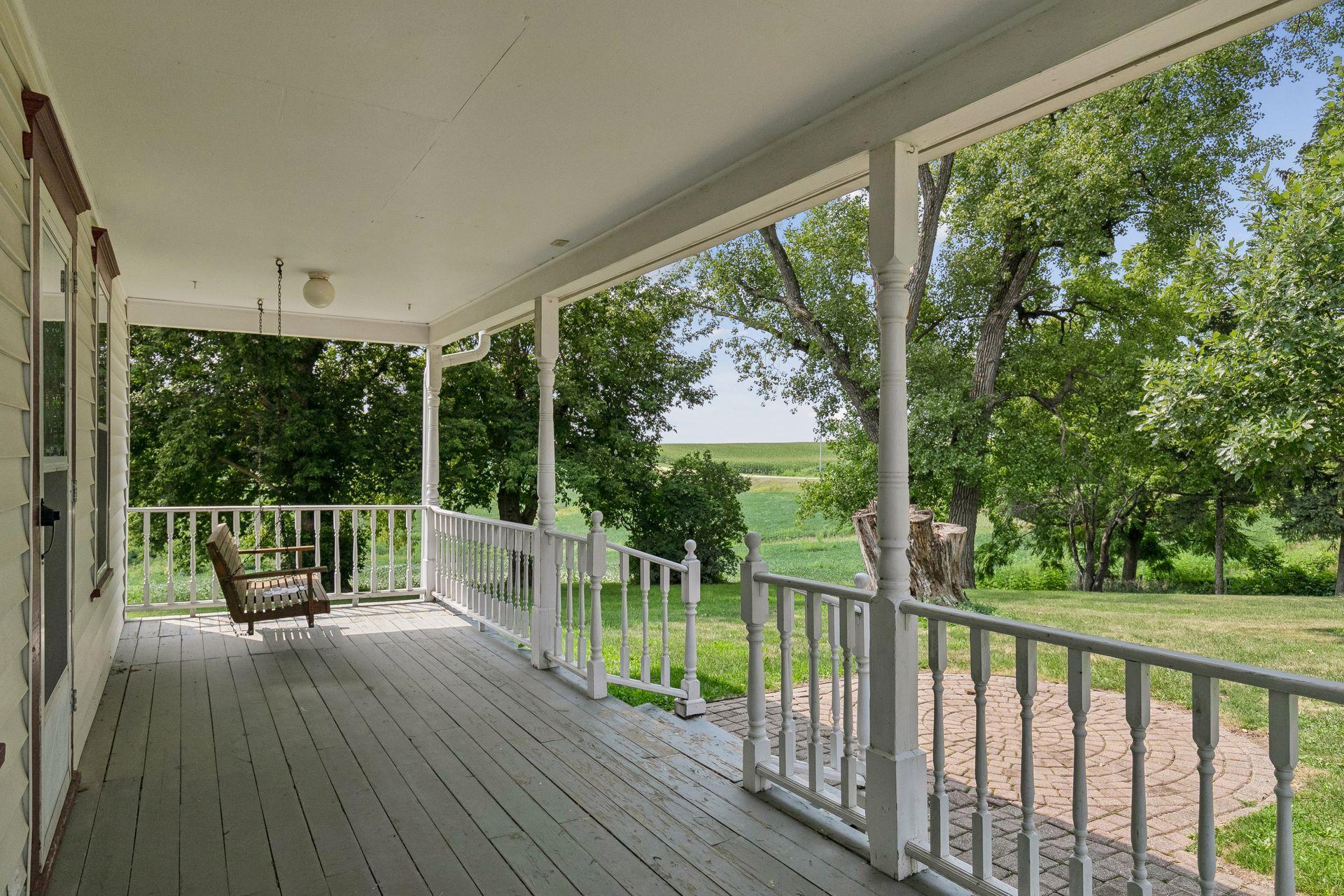5811 Mount Carmel Road Property Photo 4