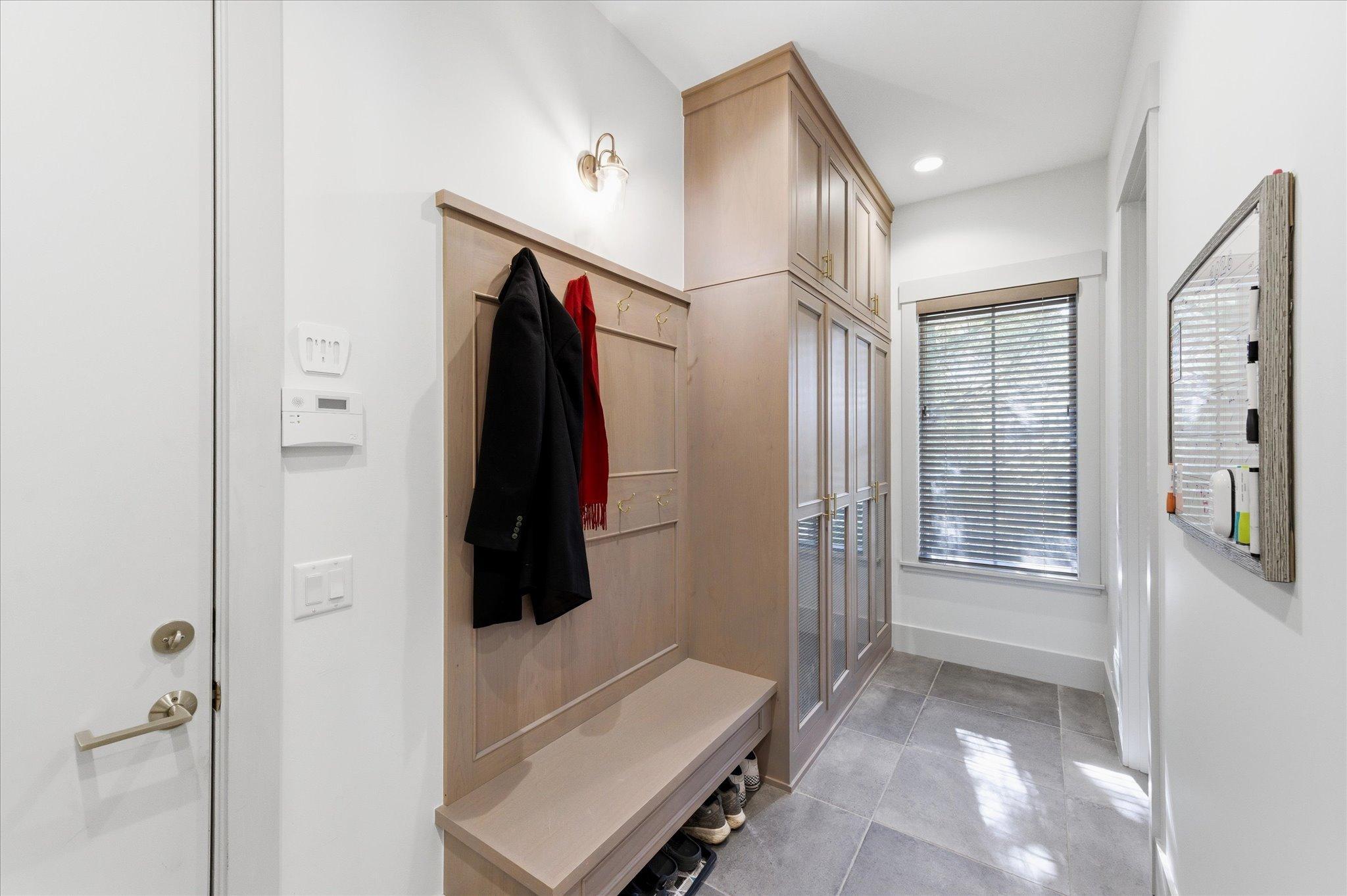 9810 Sky Lane Property Photo 35