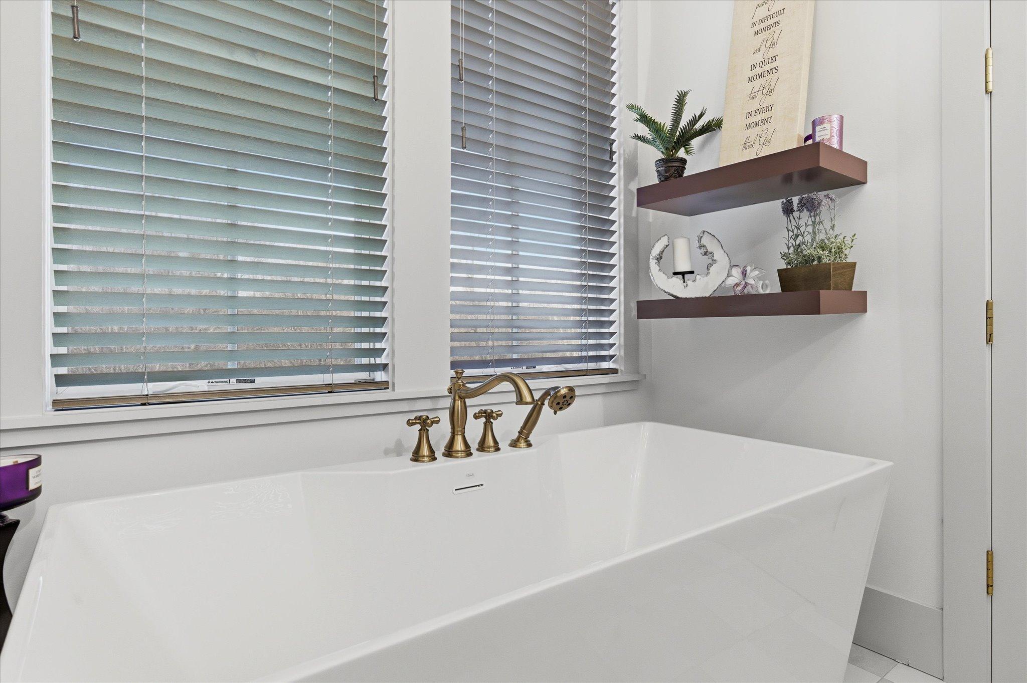9810 Sky Lane Property Photo 45