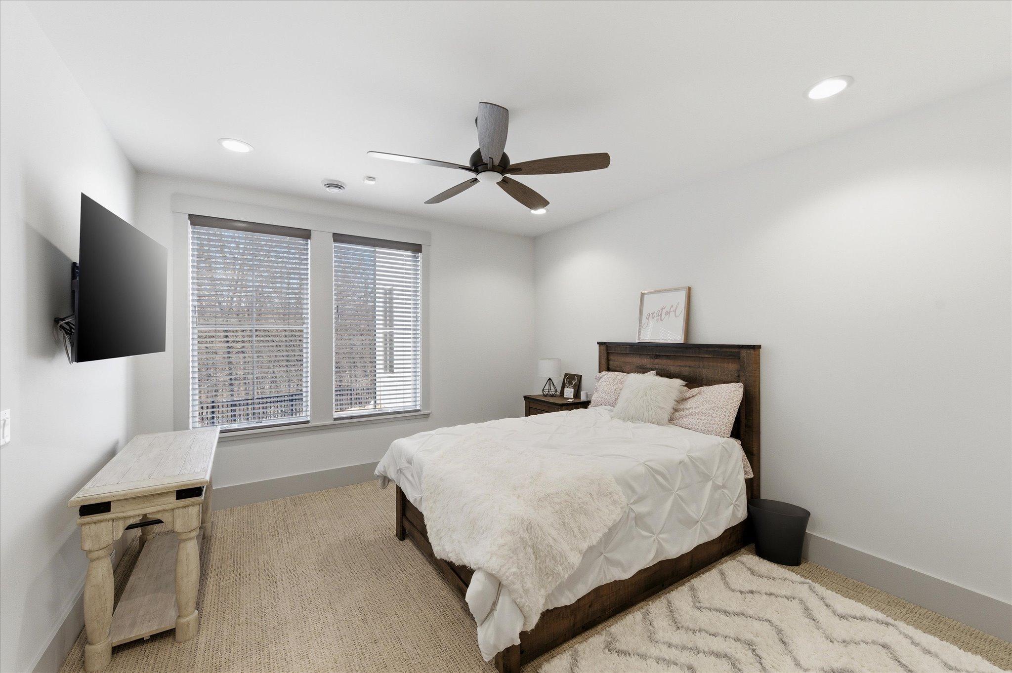 9810 Sky Lane Property Photo 60