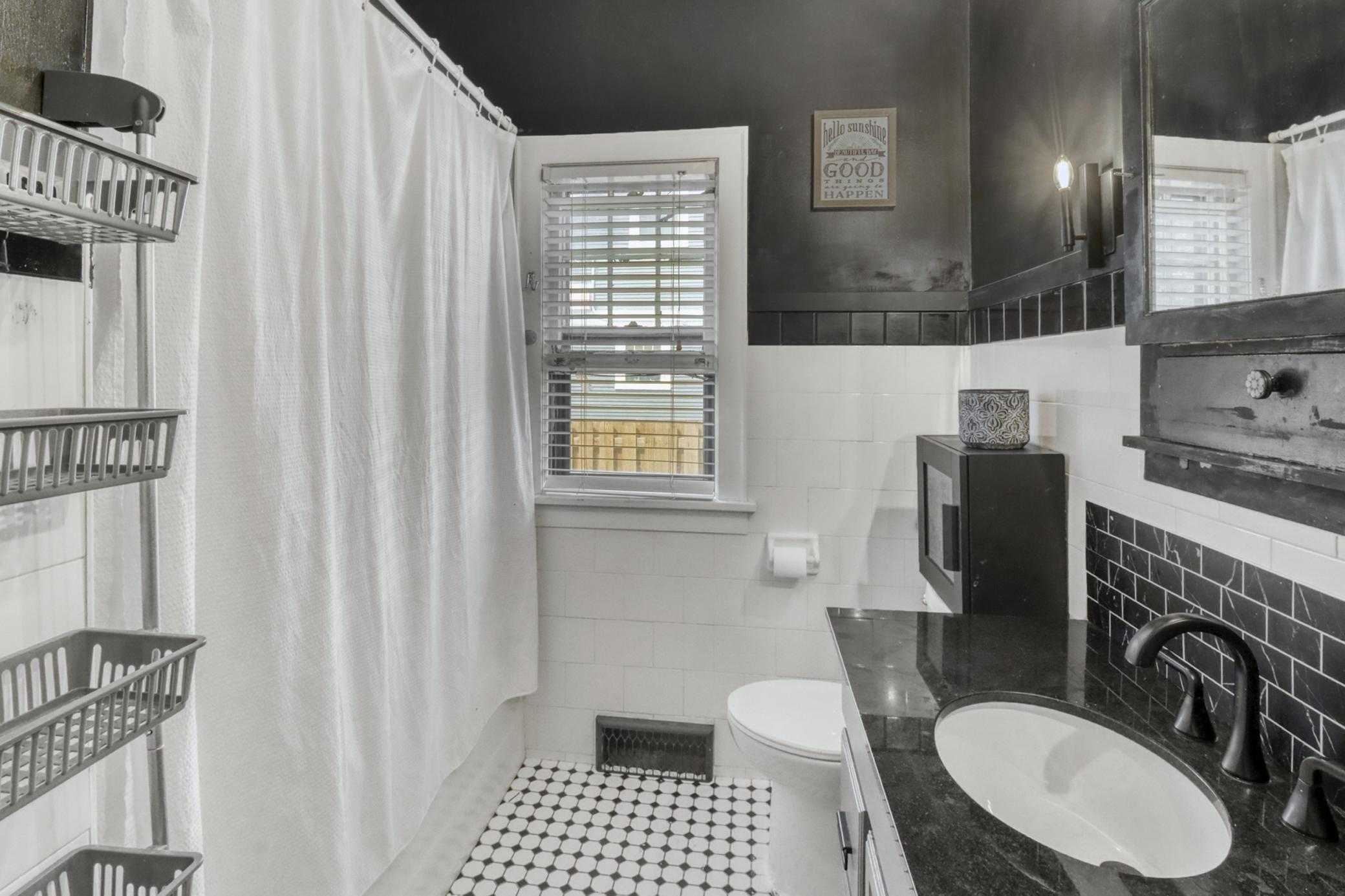 331 Willow Street E Property Photo 19