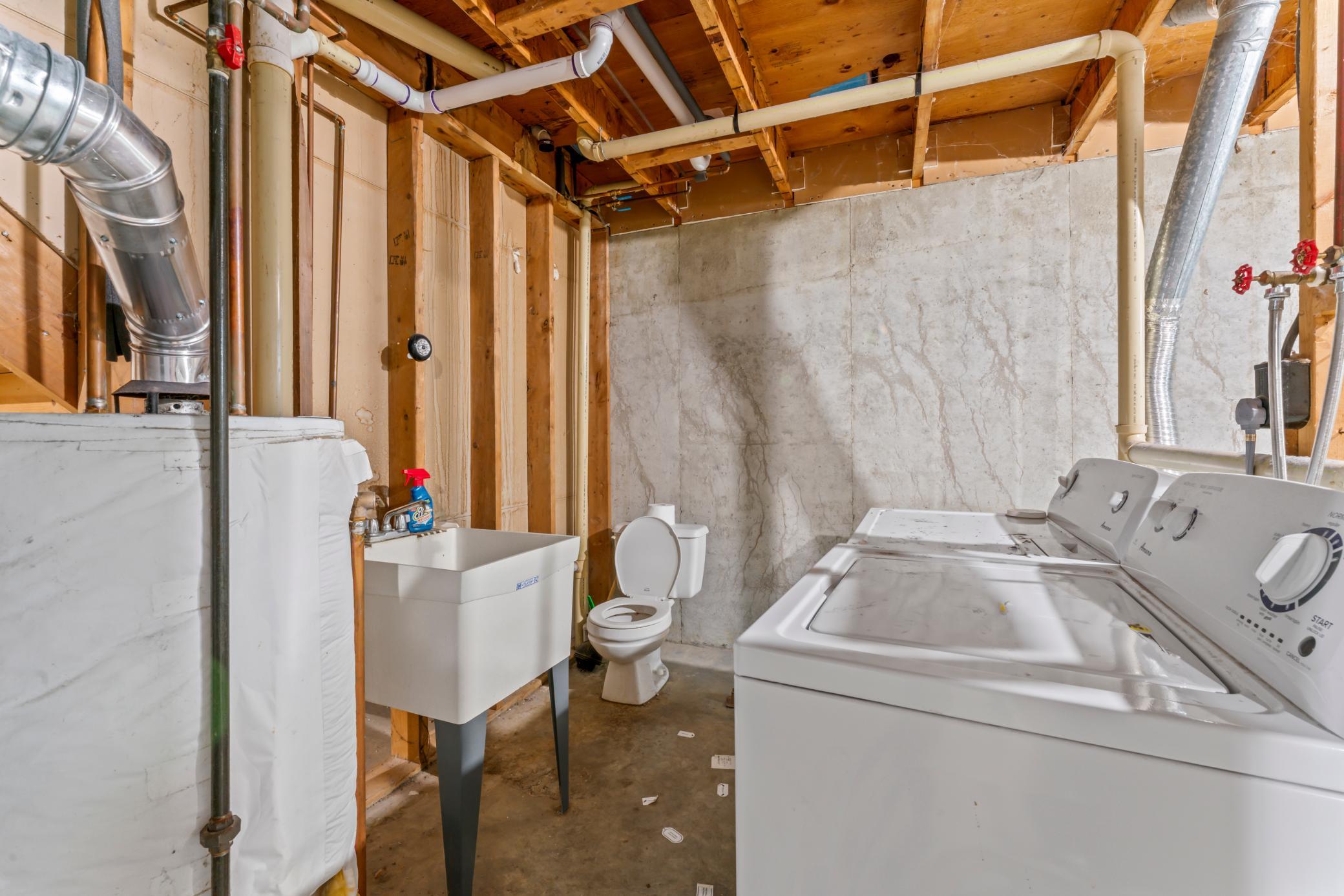 2018 42nd Street Nw Property Photo 14