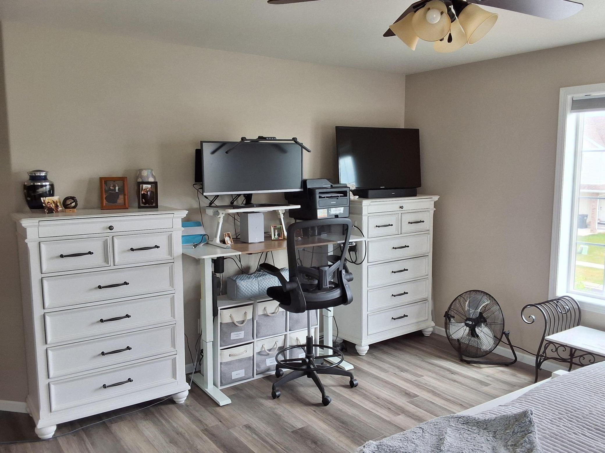 442 Foxtail Drive E Property Photo 22