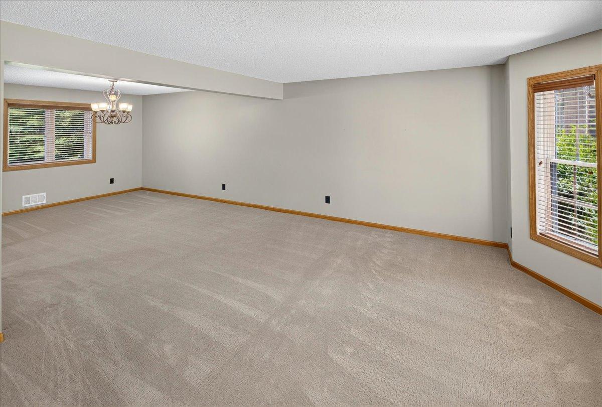 4708 Weston Hills Drive Property Photo 21