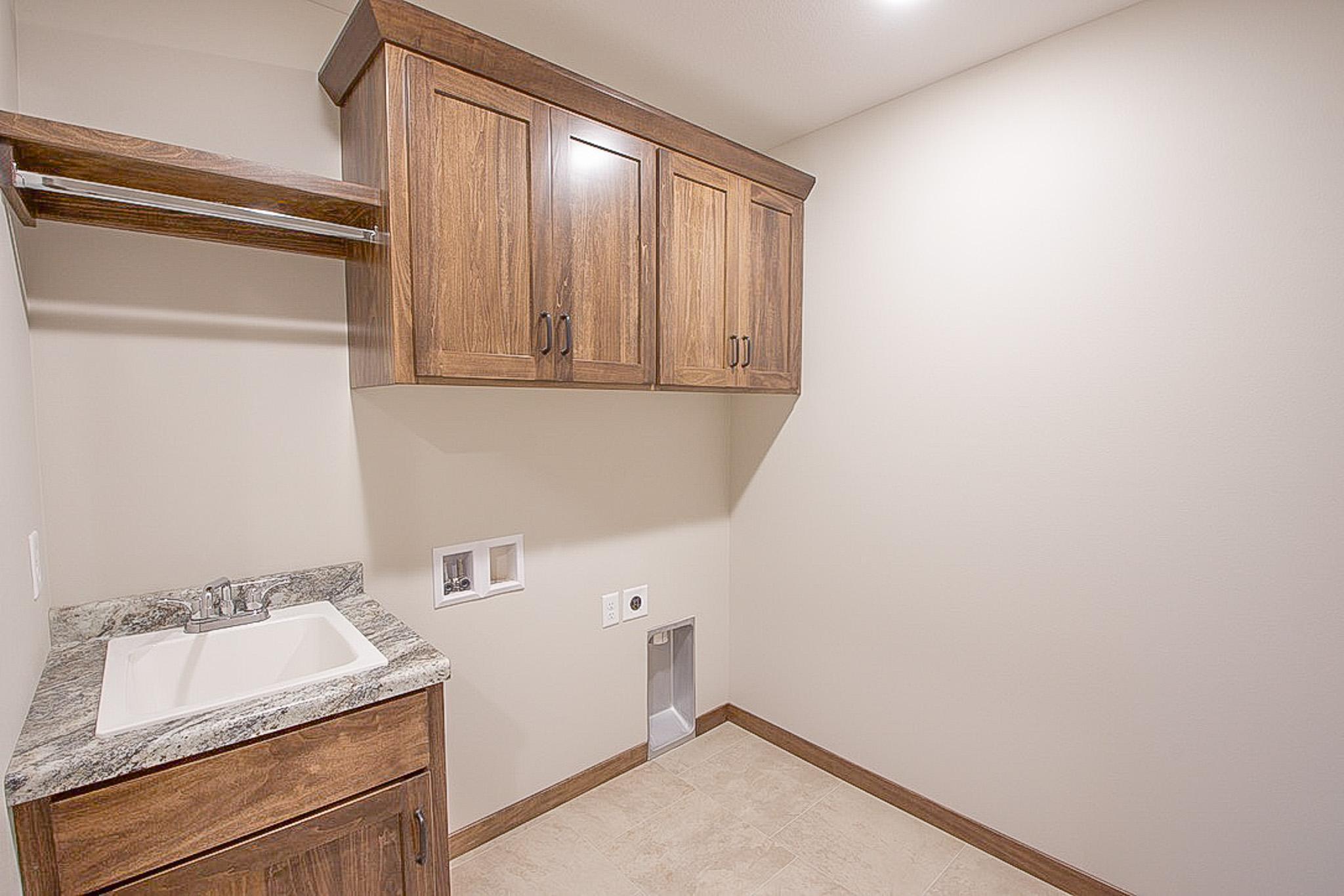 76 Meadow Lane Property Photo 15