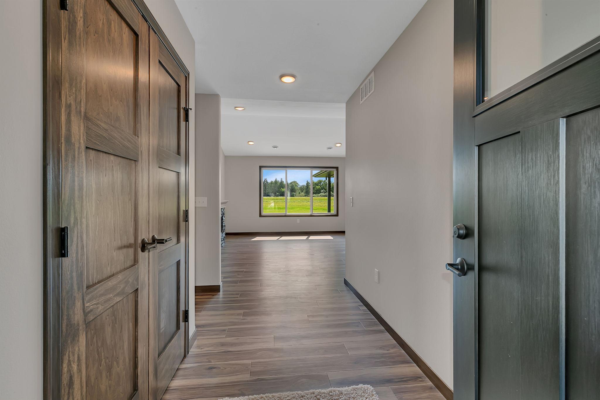 76 Meadow Lane Property Photo 18