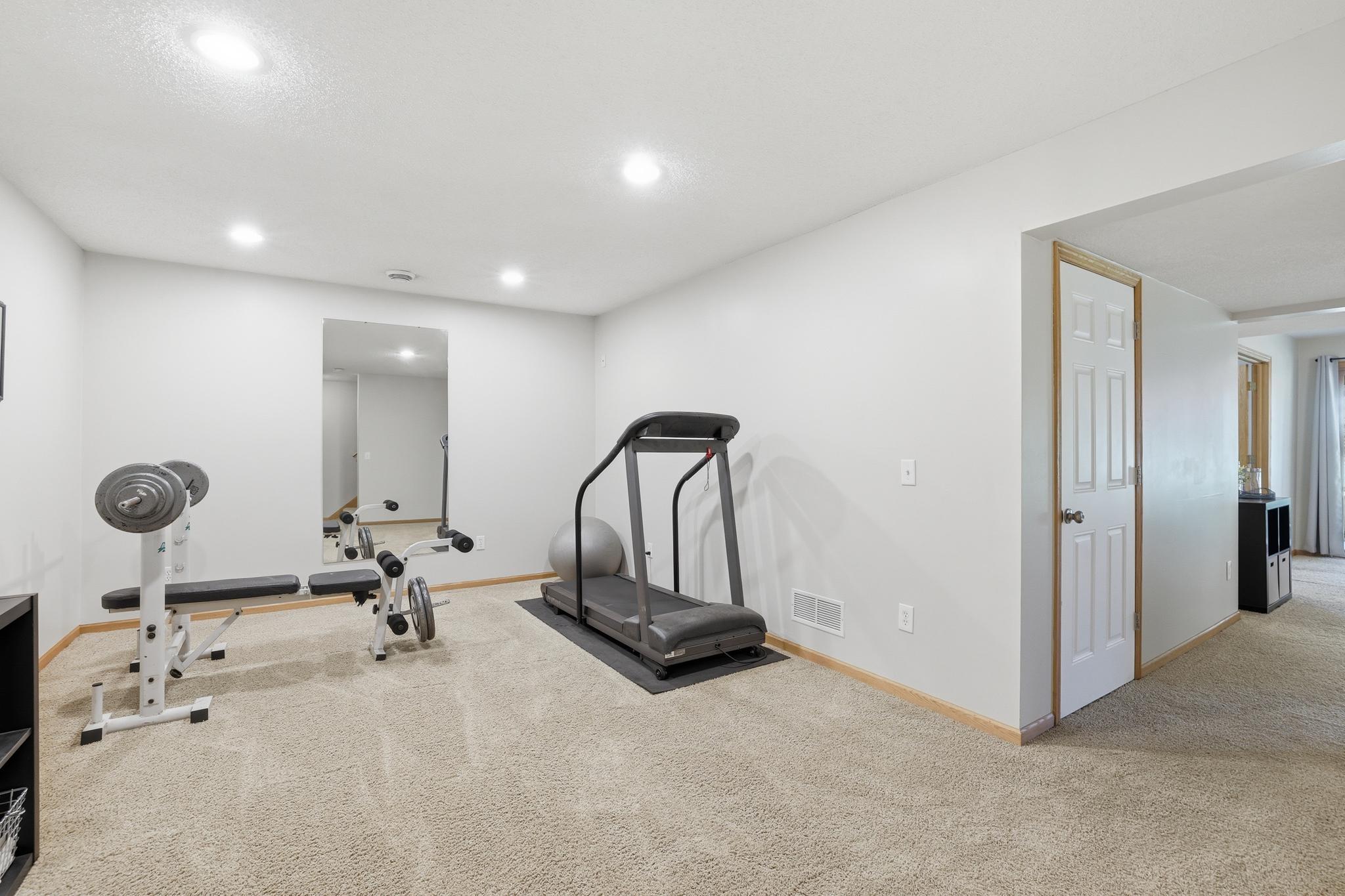 10362 Waterfront Drive Property Photo 40