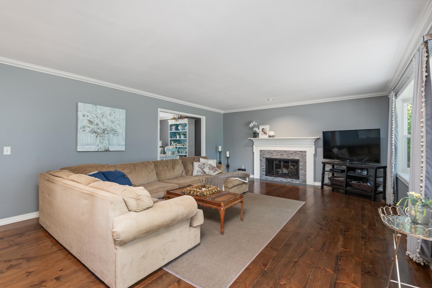 2530 Old Beach Road Property Photo 6