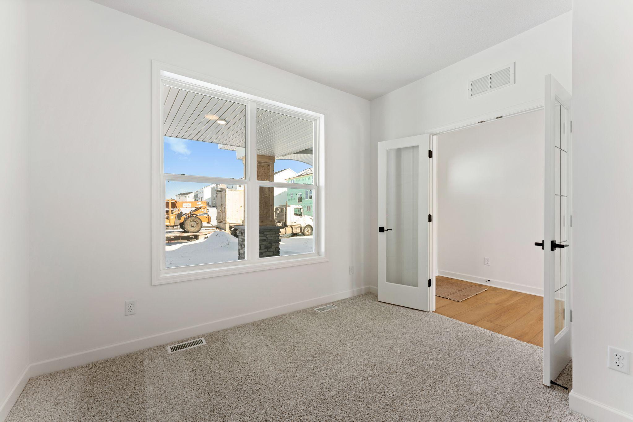 657 Sierra Parkway Property Photo 8
