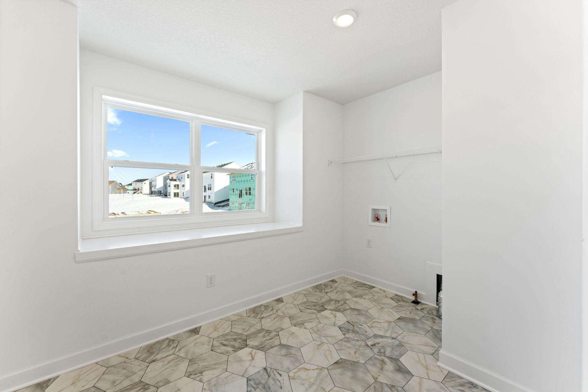 657 Sierra Parkway Property Photo 15