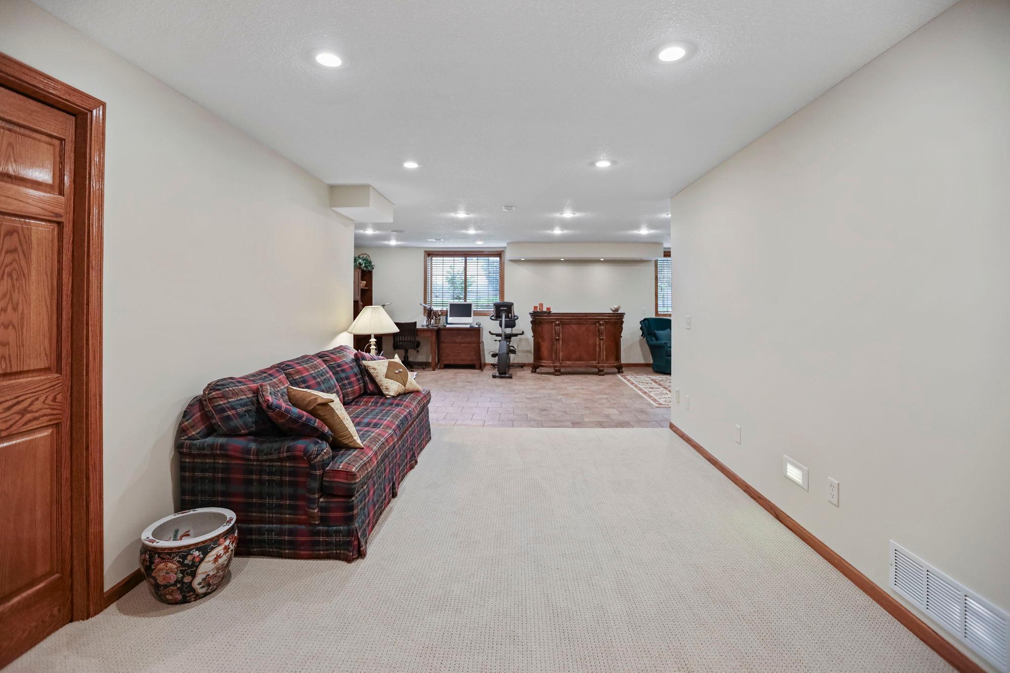 1443 18th Avenue Nw Property Photo 45