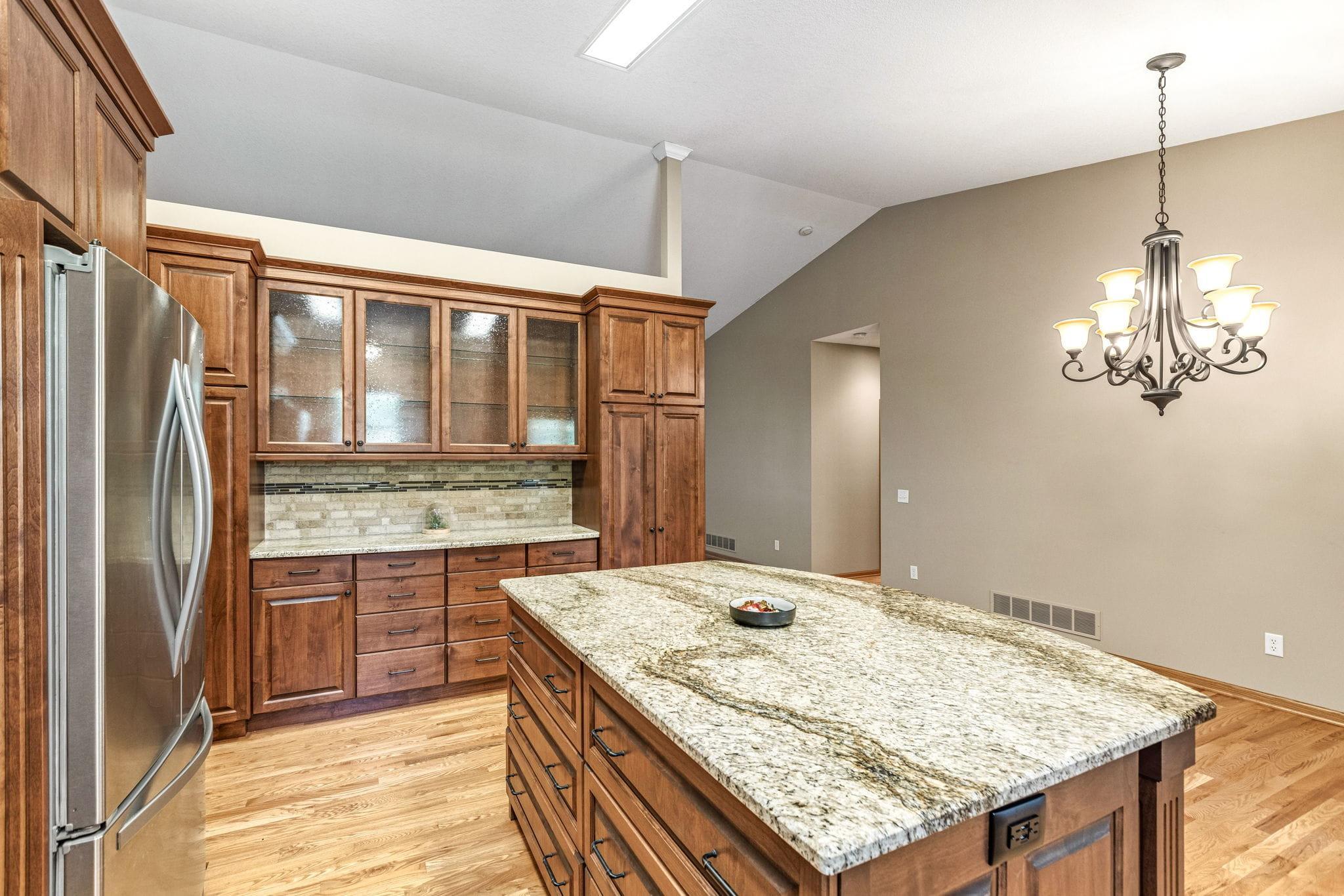 2591 290th Street E Property Photo 5