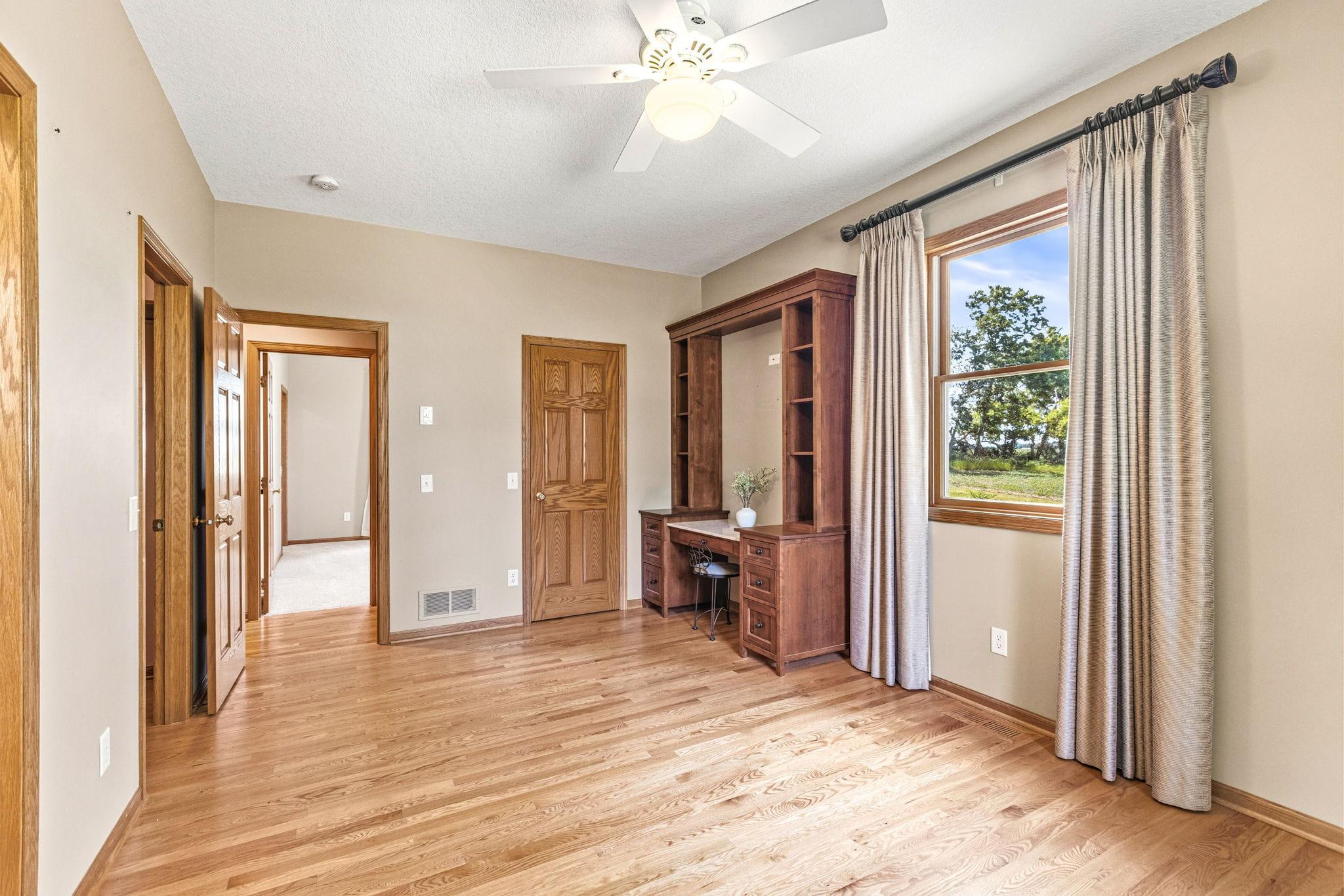 2591 290th Street E Property Photo 14