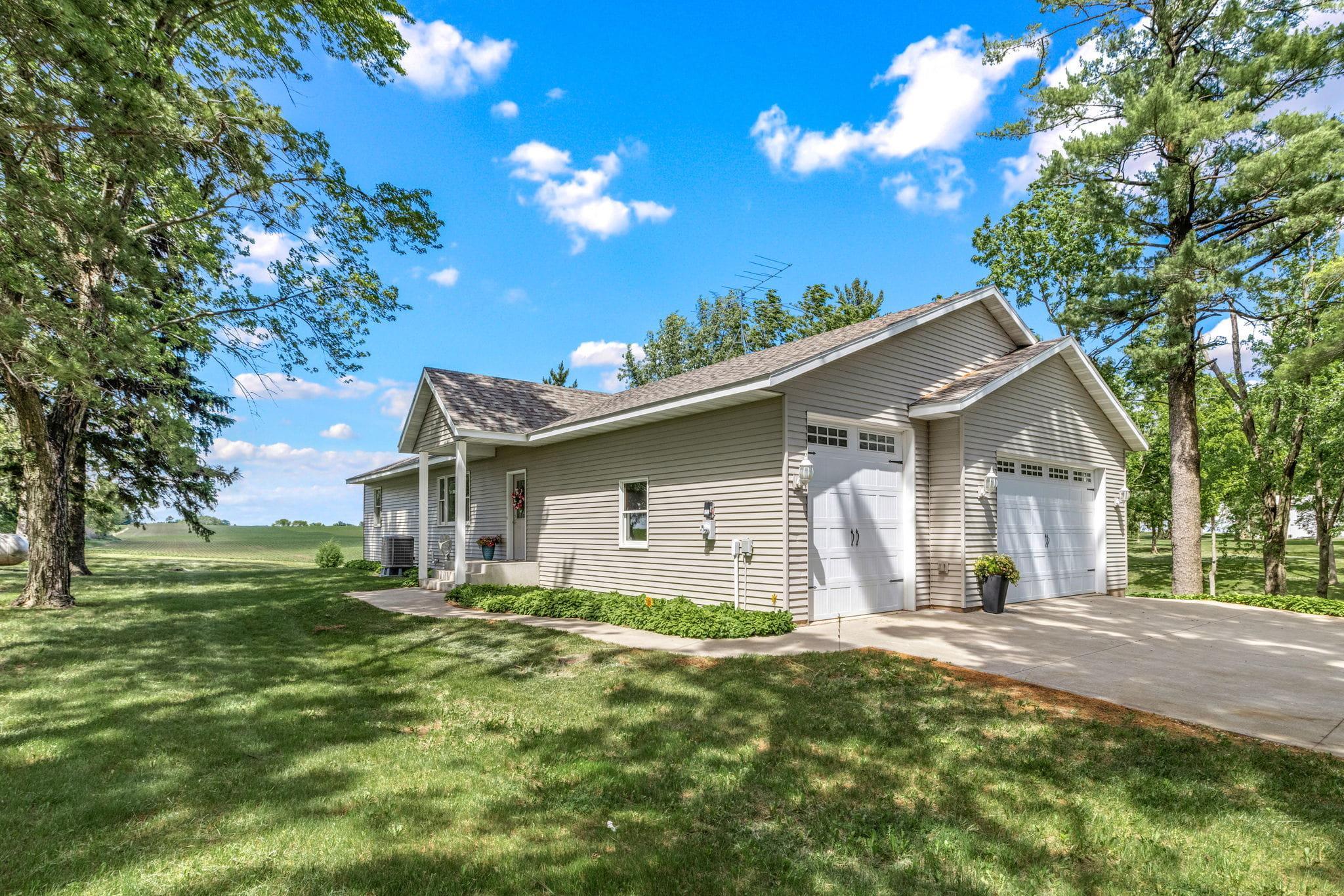2591 290th Street E Property Photo 53