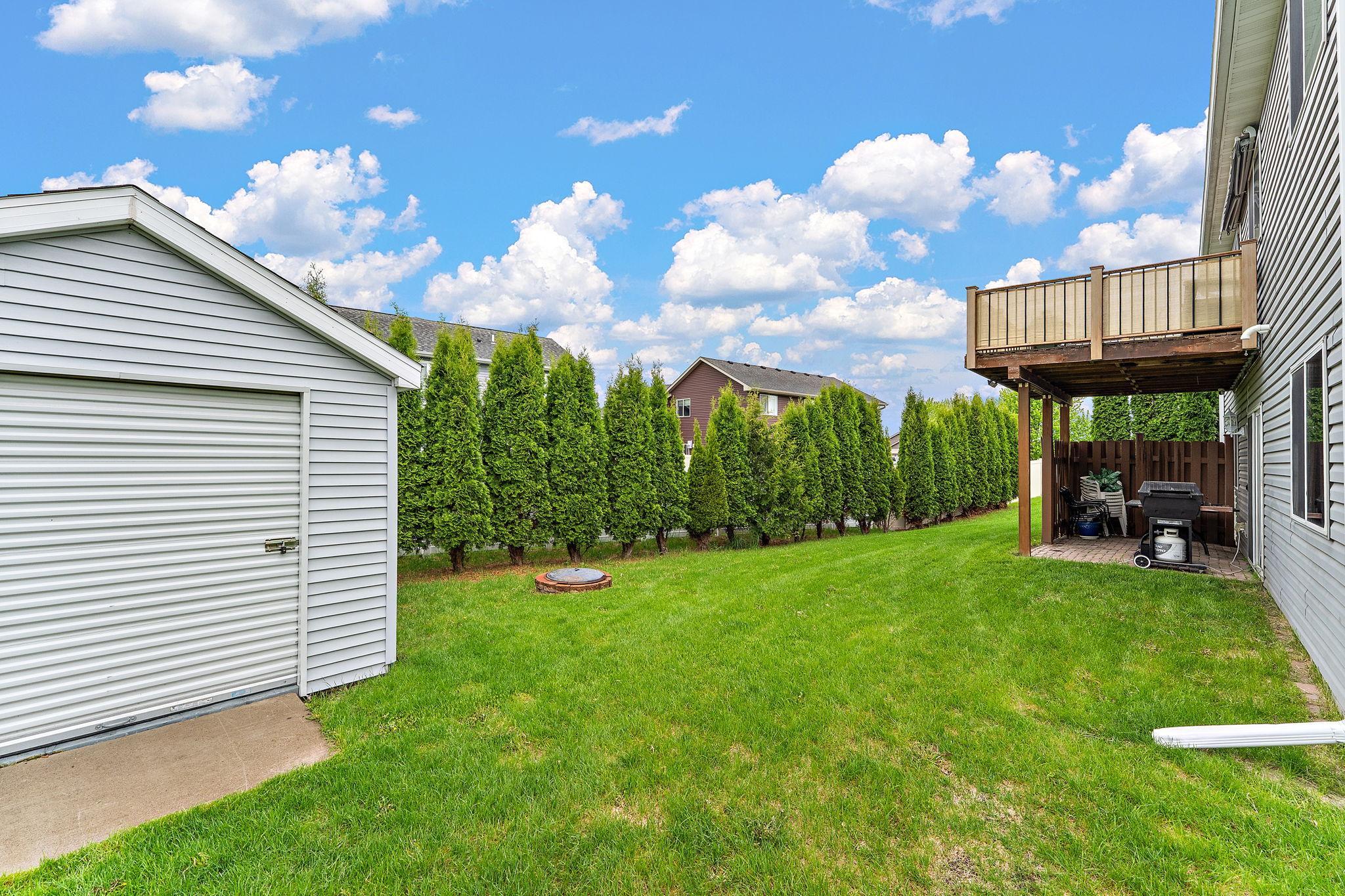 12012 Mayview Curve Property Photo 5