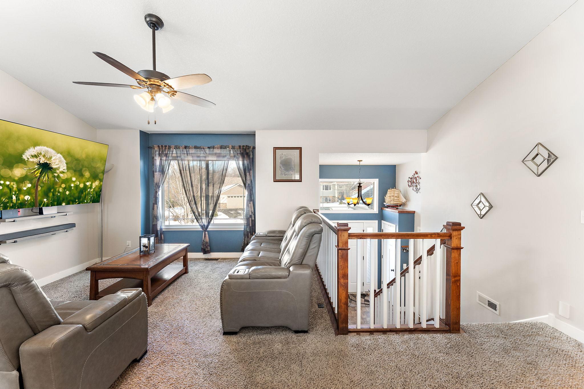12012 Mayview Curve Property Photo 14