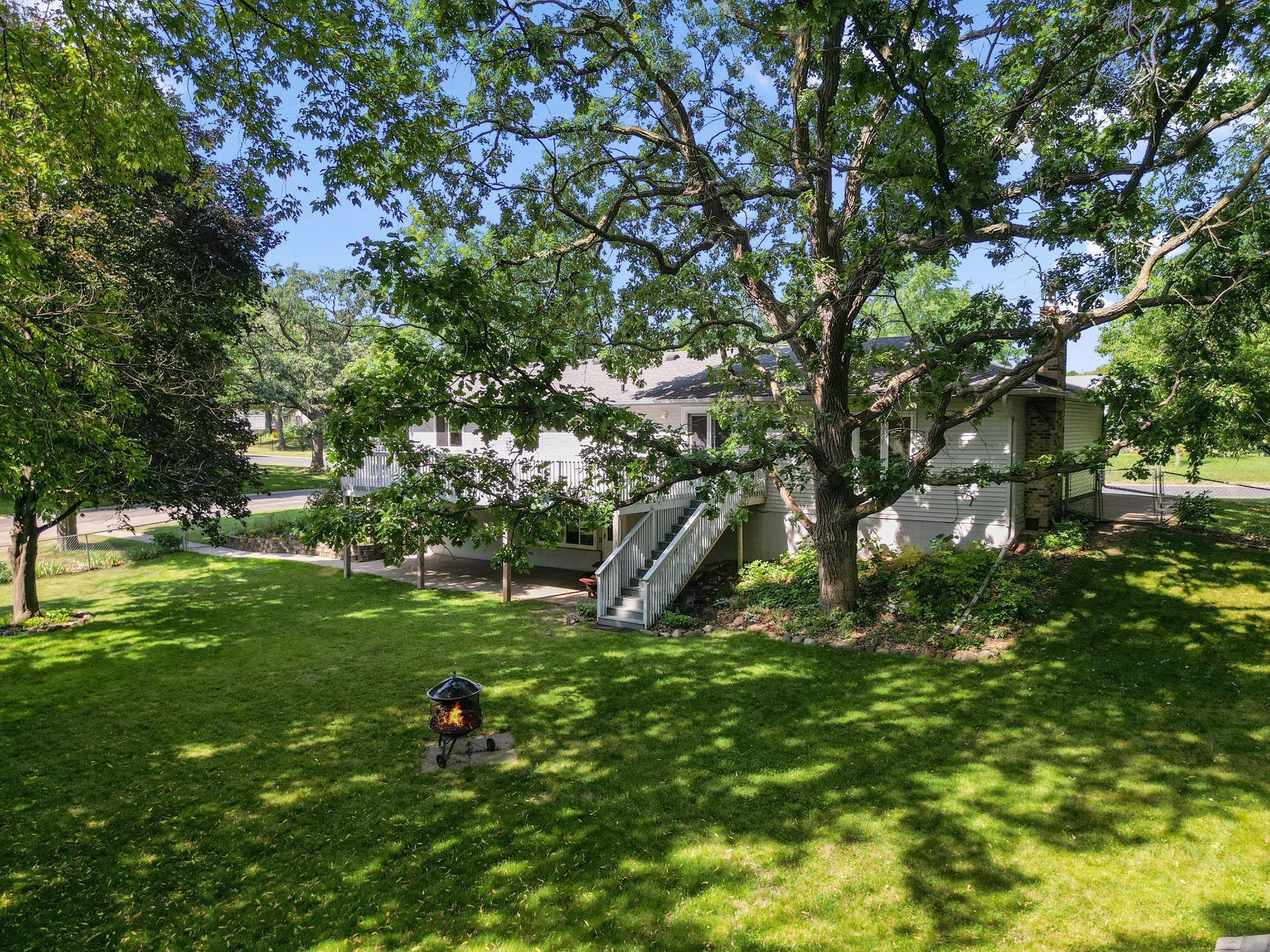 3840 Riverton Avenue Property Photo 41