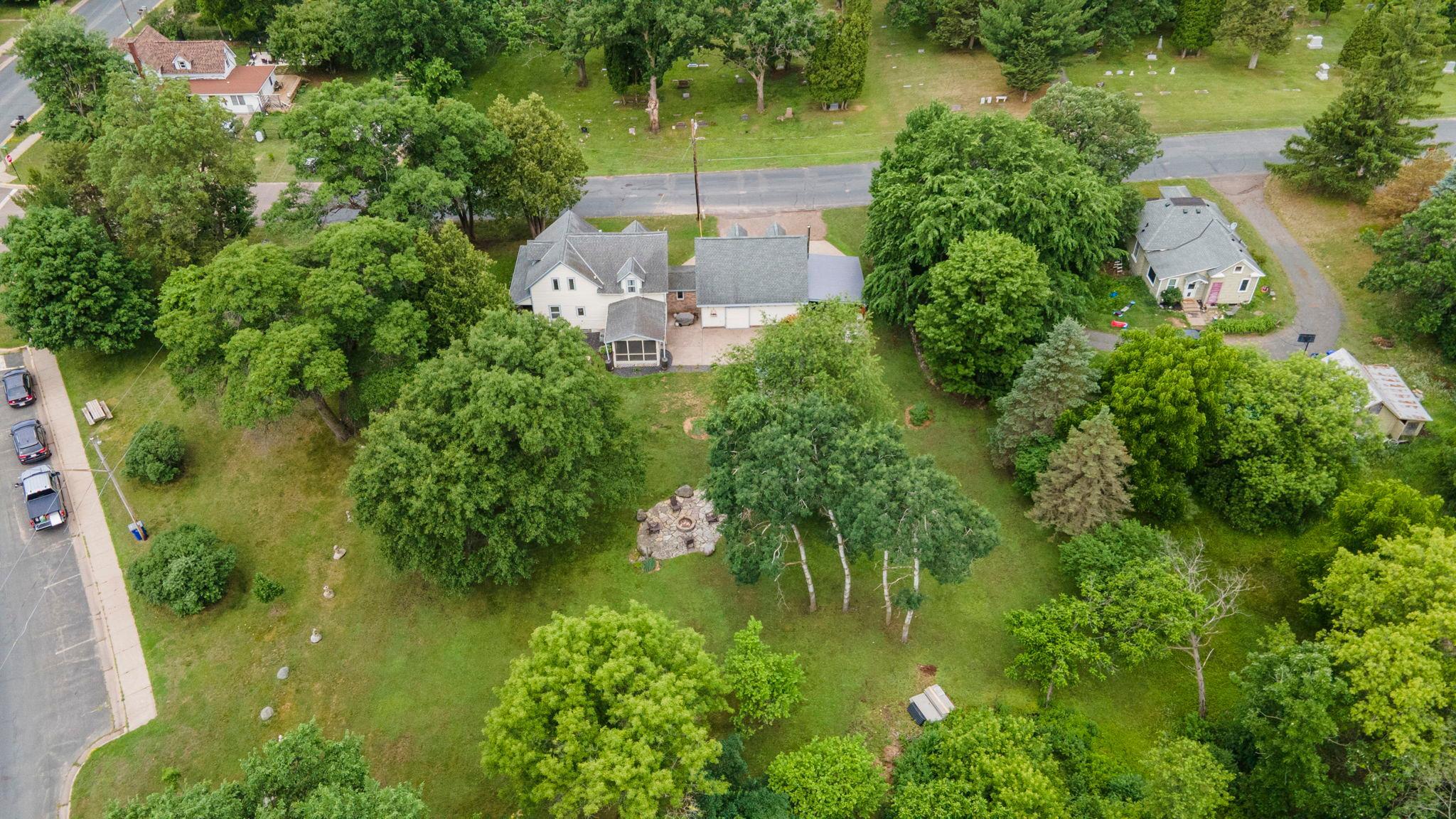 601 3rd Avenue Property Photo 4