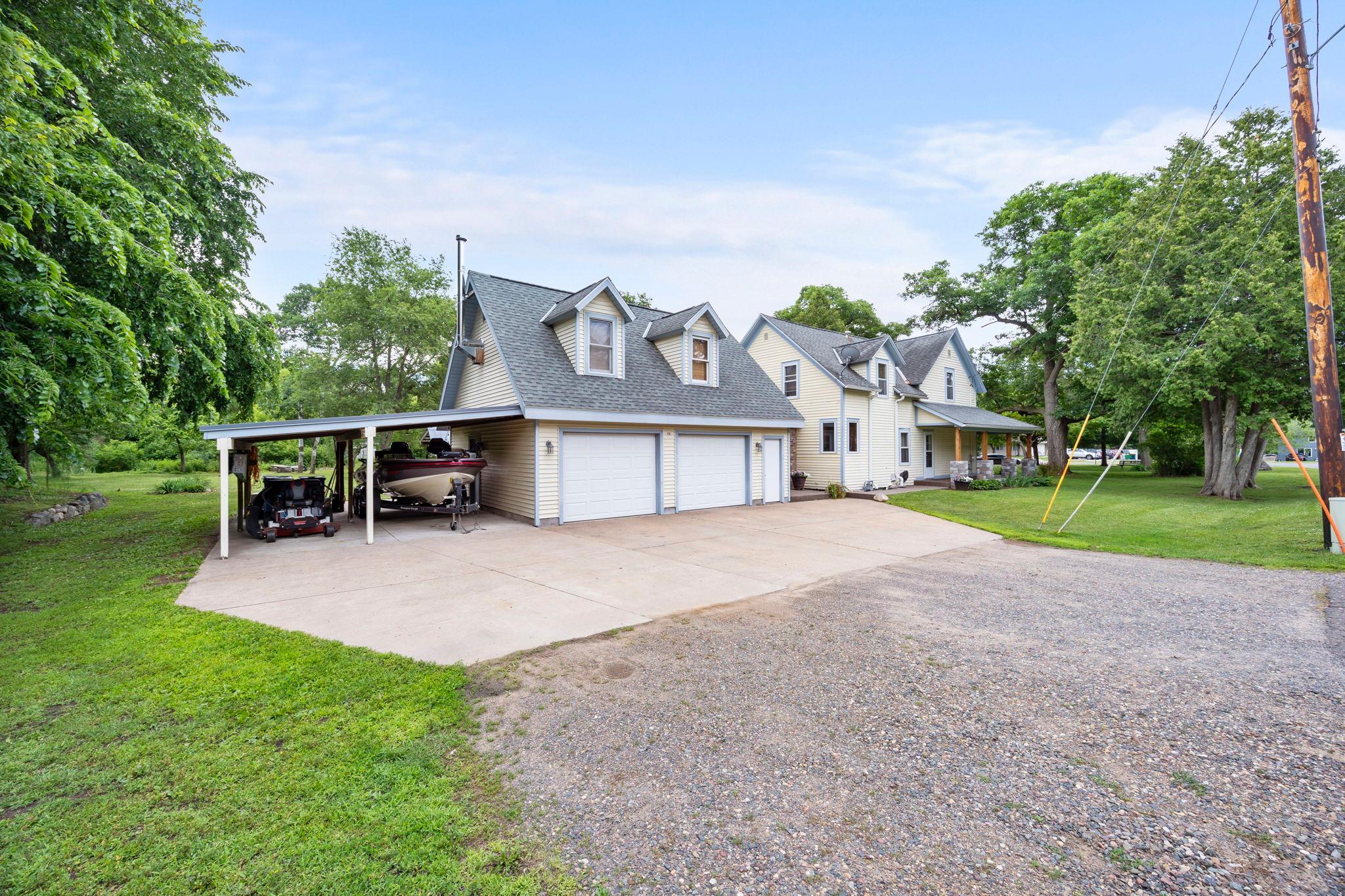 601 3rd Avenue Property Photo 10