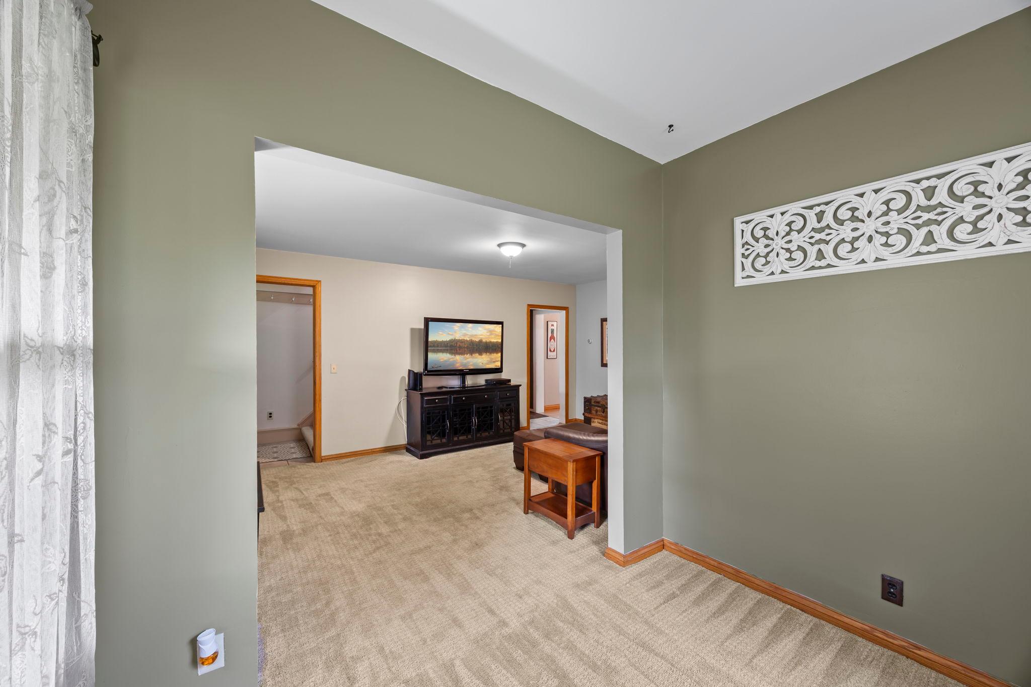 601 3rd Avenue Property Photo 28