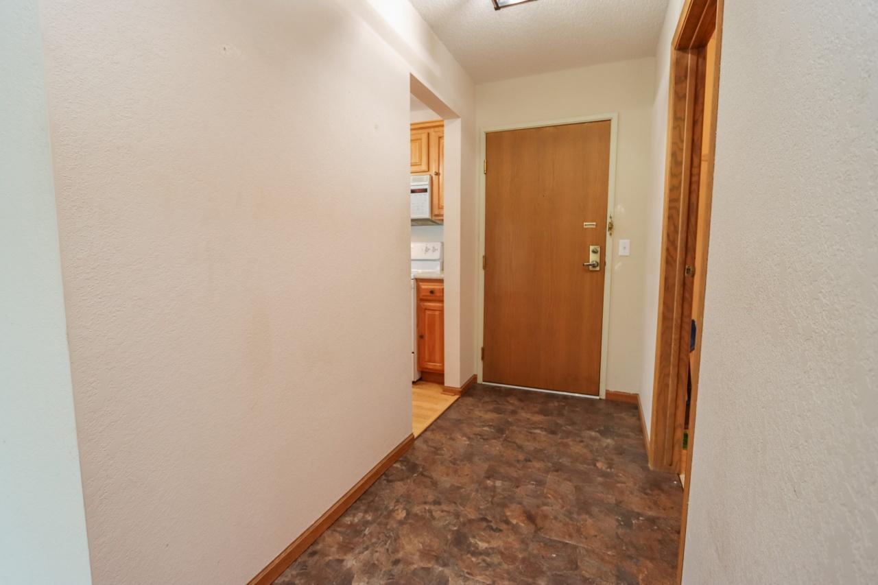 101 Albion Avenue 307 Property Photo 10