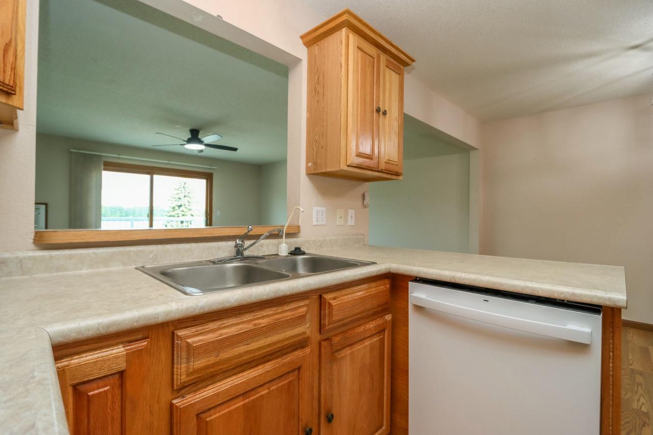 101 Albion Avenue 307 Property Photo 15