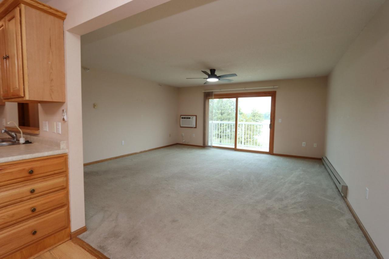 101 Albion Avenue 307 Property Photo 19