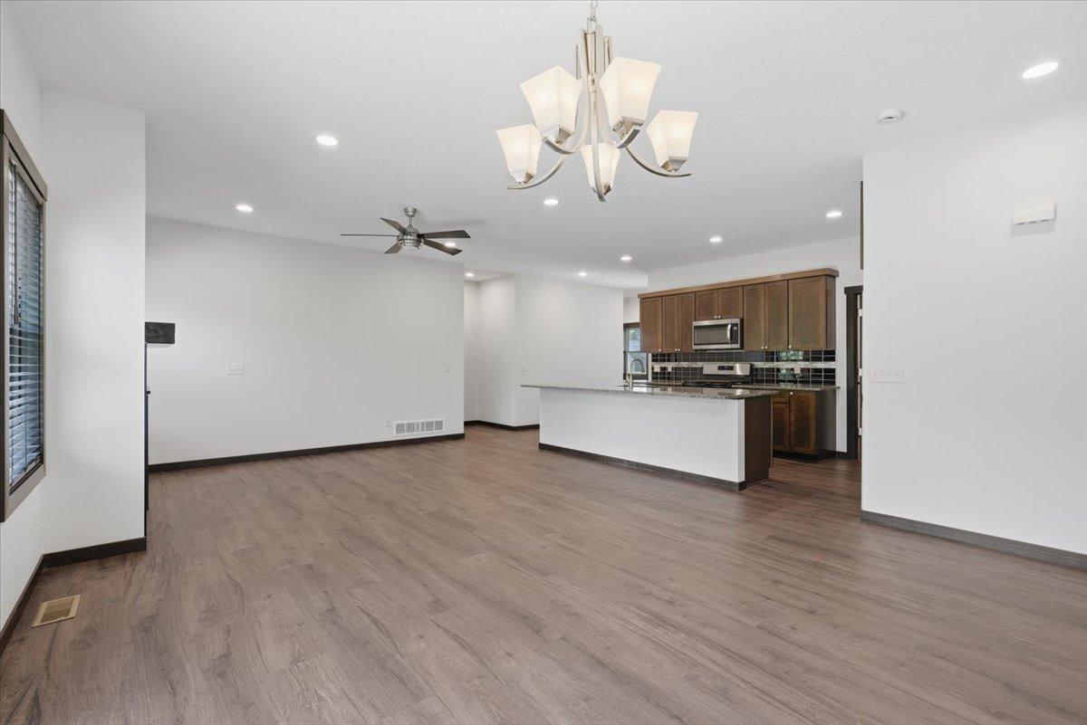 482 Westwood Property Photo 15