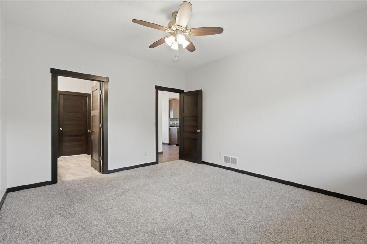 482 Westwood Property Photo 21