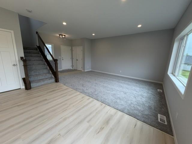 987 45th Avenue Ne Property Photo 16