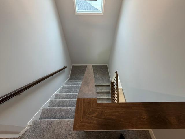 987 45th Avenue Ne Property Photo 19