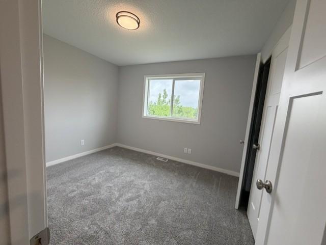 987 45th Avenue Ne Property Photo 28