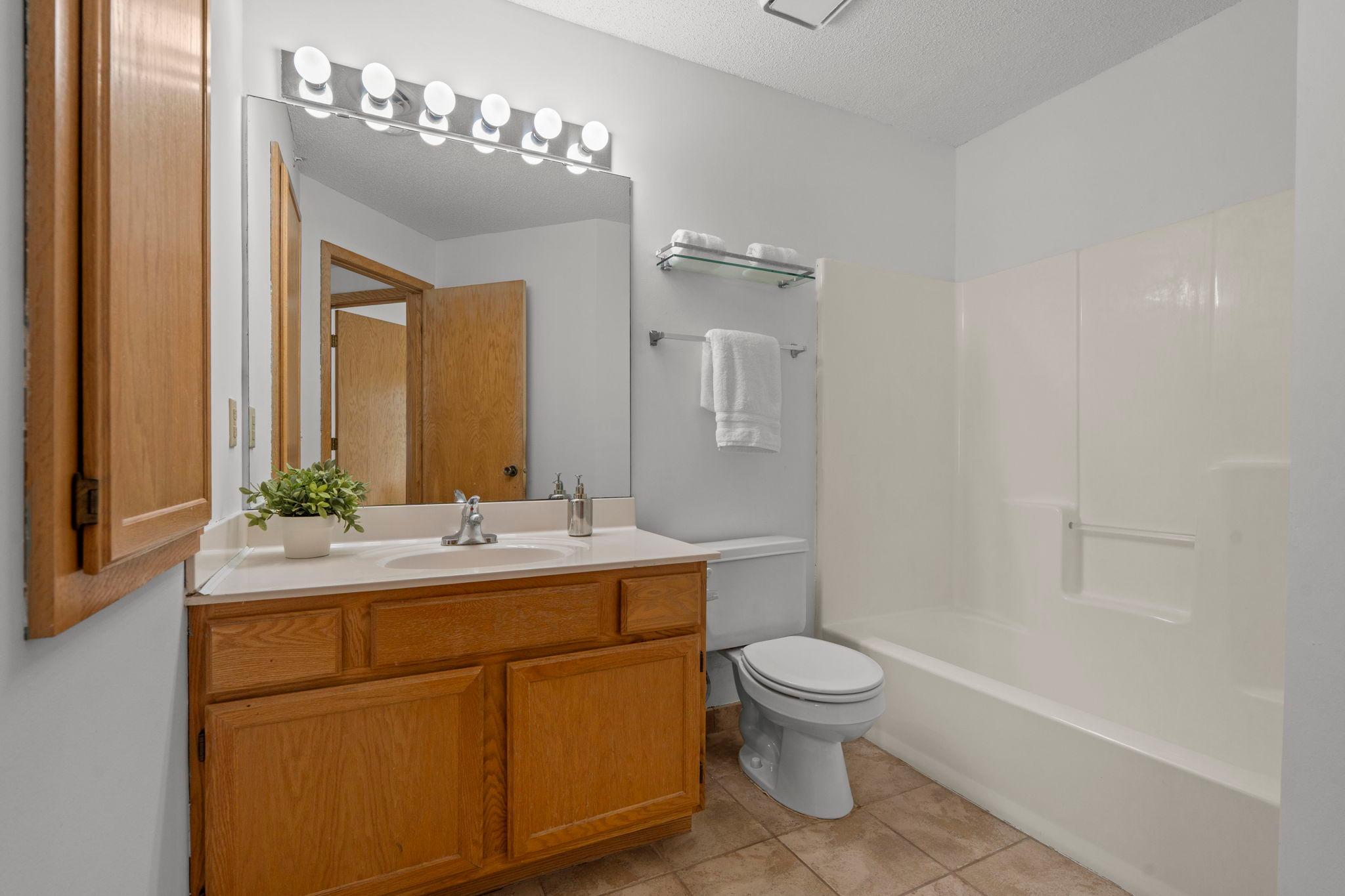 2225 Ranchview Lane N 2 Property Photo 13