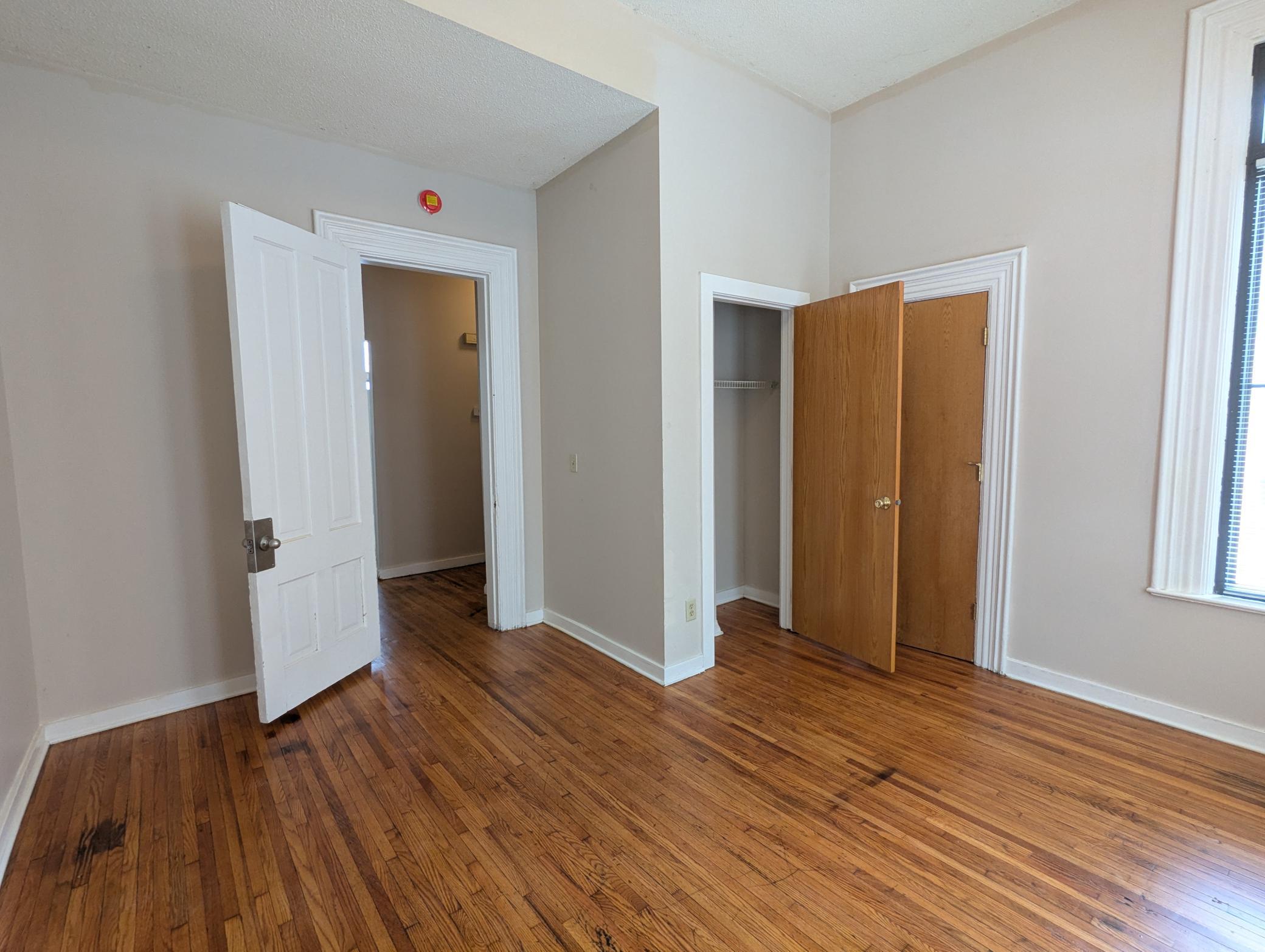 2106 Elliot Avenue Property Photo 13