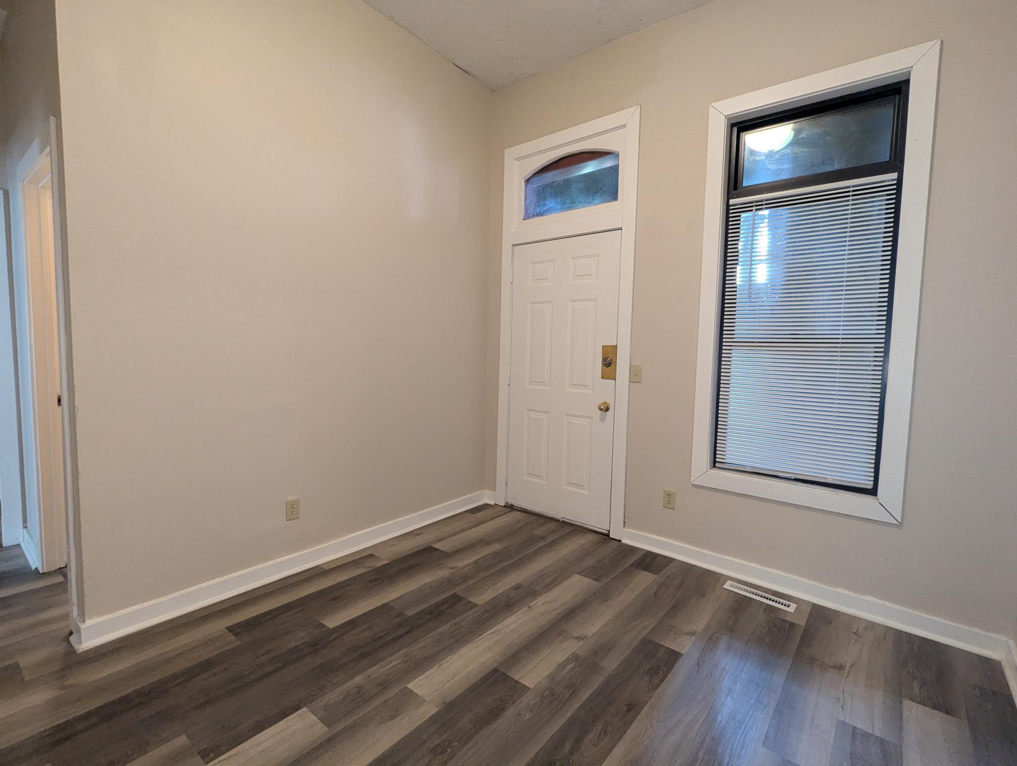 2106 Elliot Avenue Property Photo 16