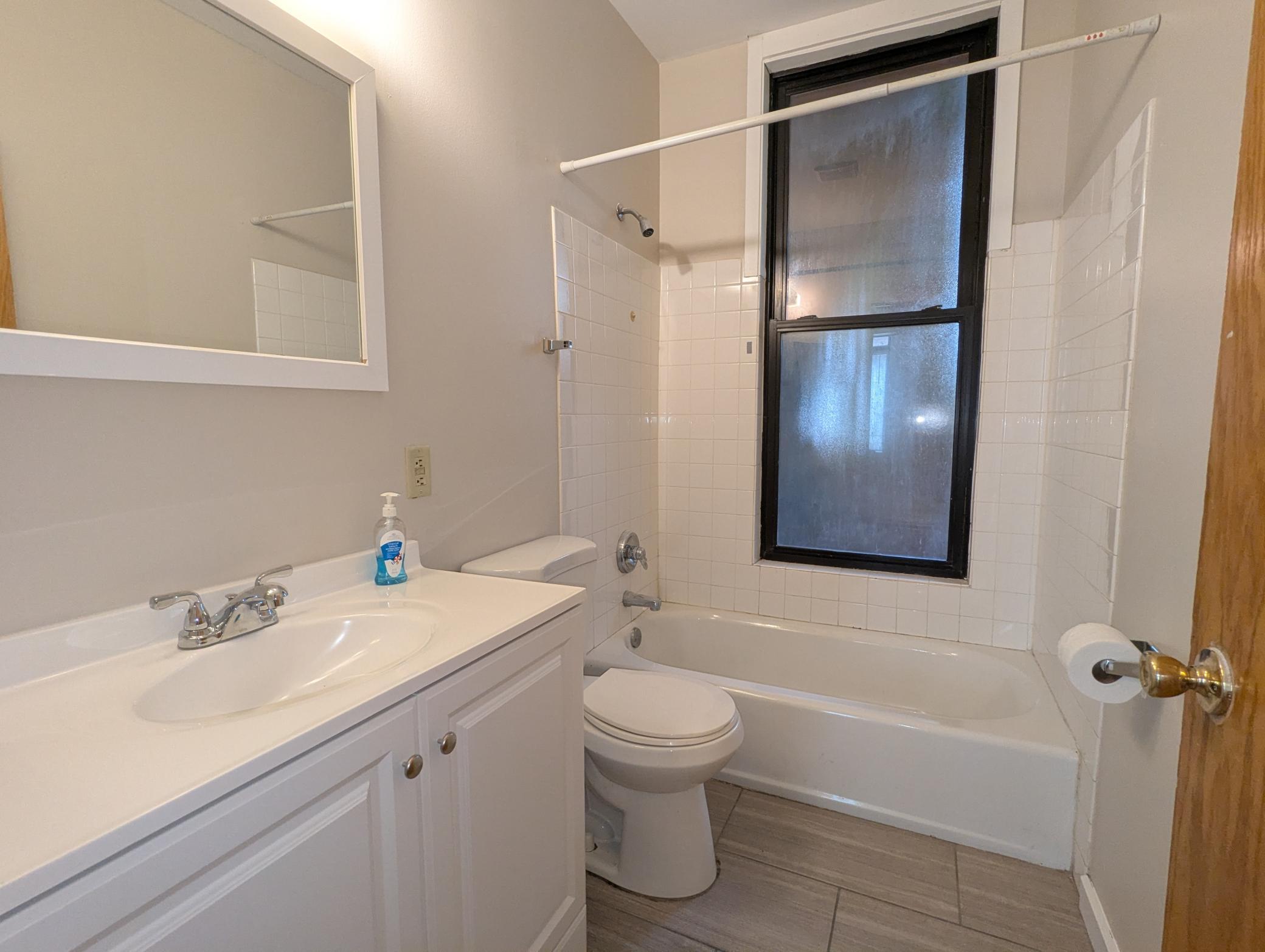 2106 Elliot Avenue Property Photo 17