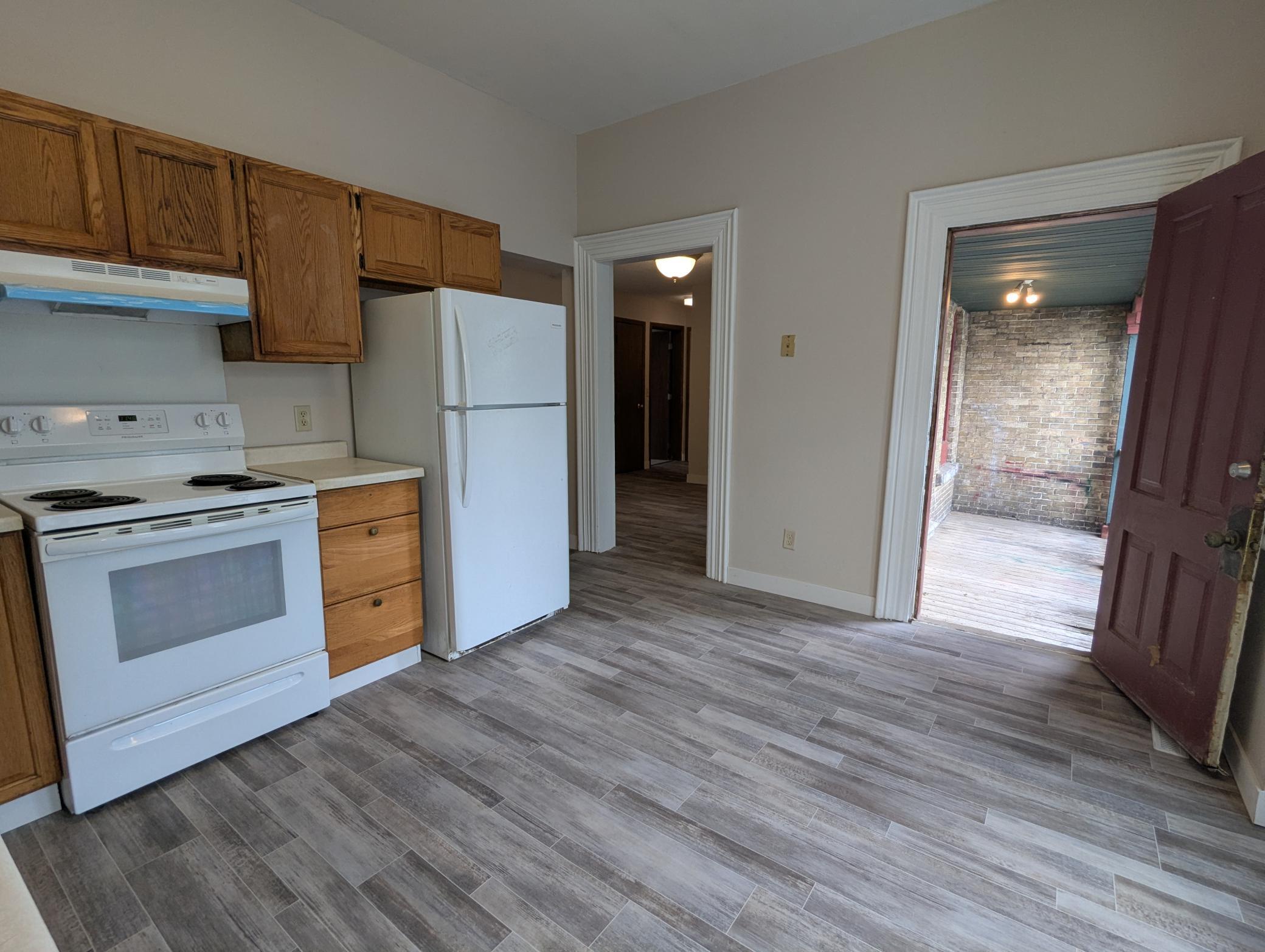 2106 Elliot Avenue Property Photo 21