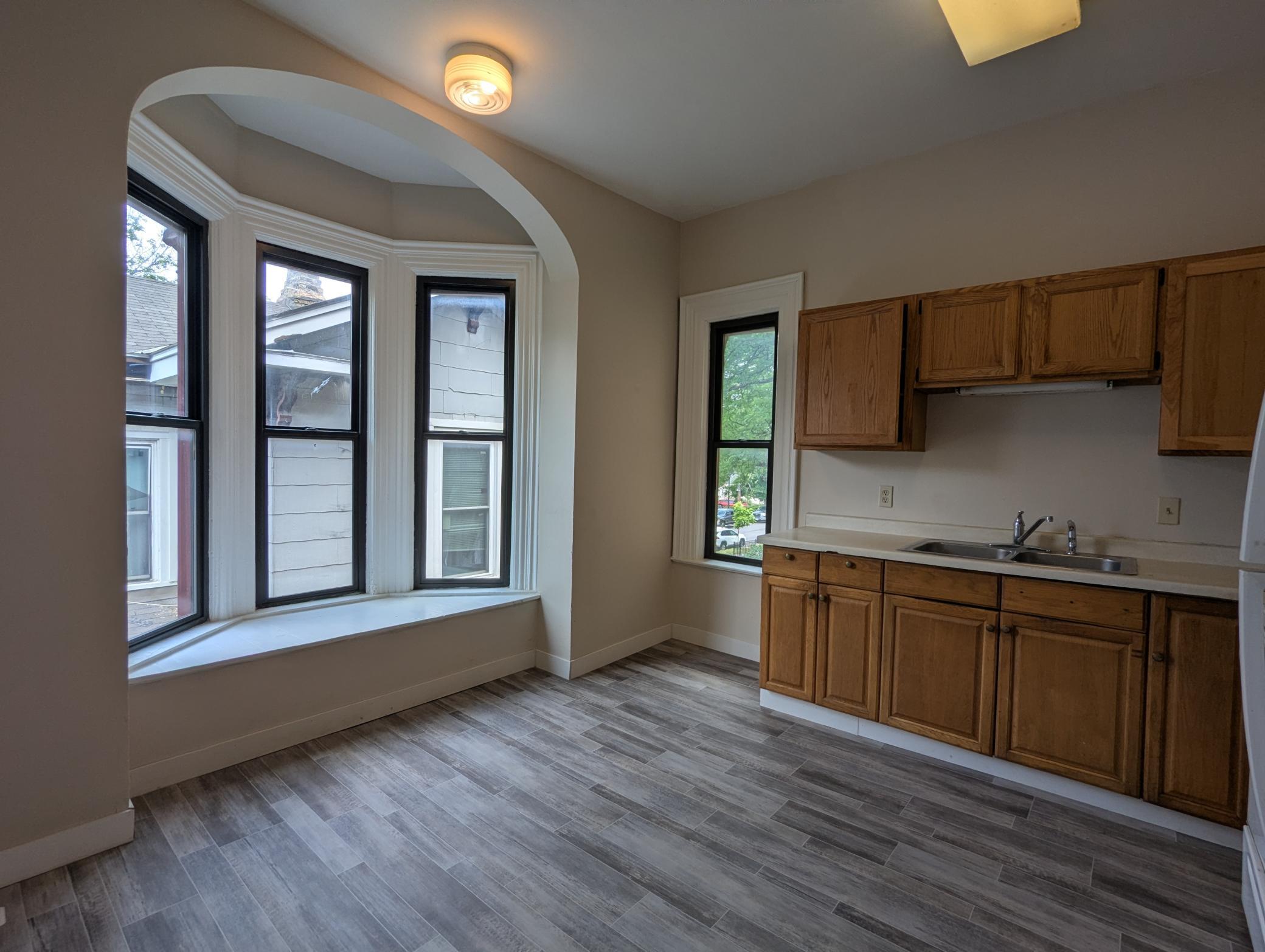 2106 Elliot Avenue Property Photo 23