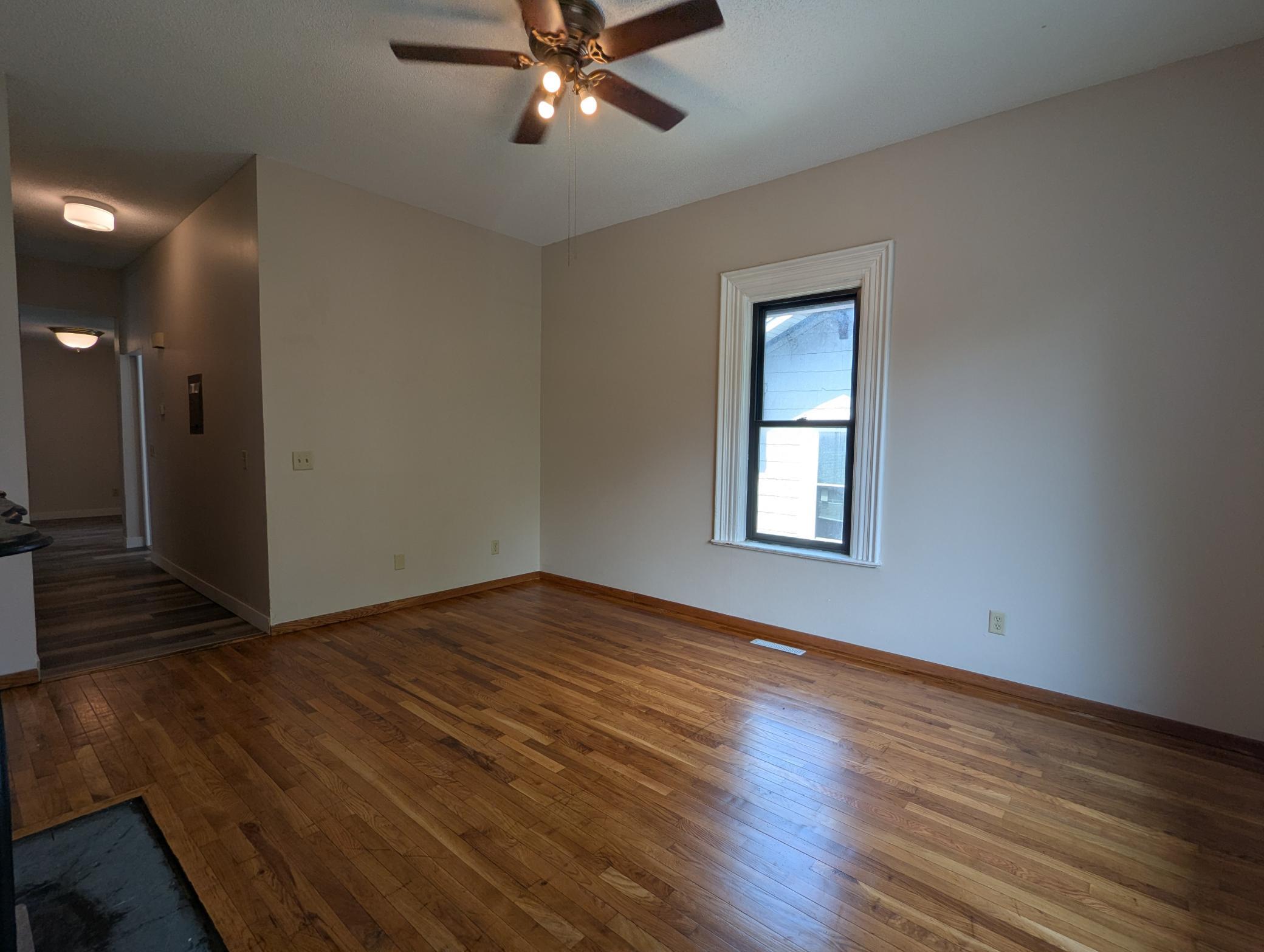 2106 Elliot Avenue Property Photo 28