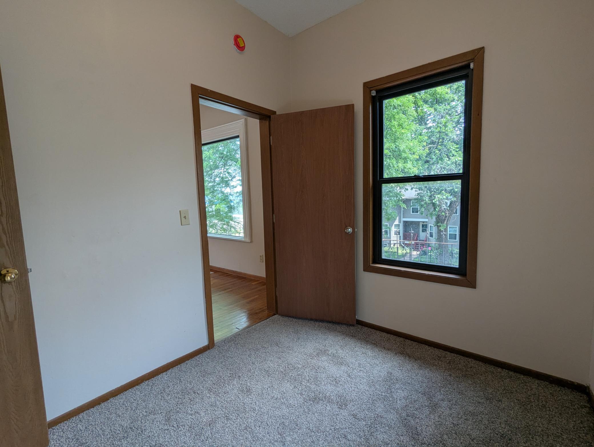 2106 Elliot Avenue Property Photo 29