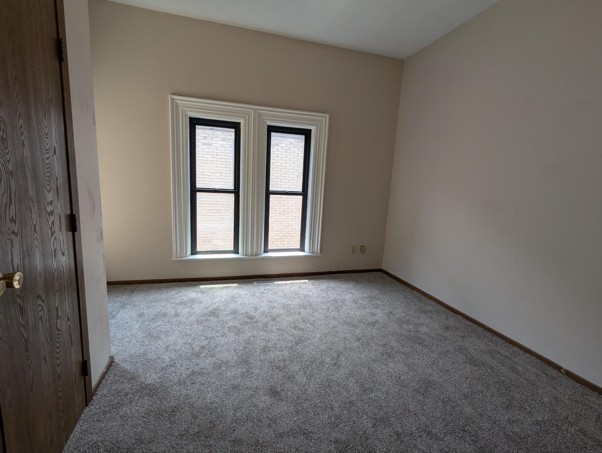 2106 Elliot Avenue Property Photo 32