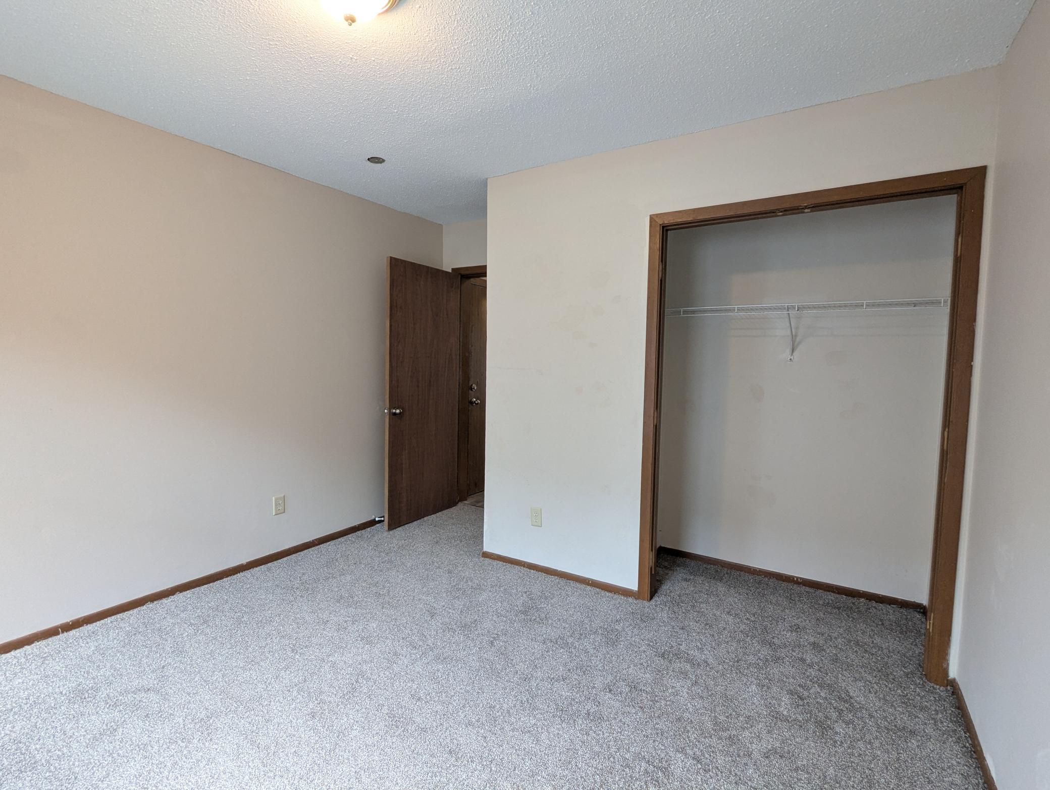 2106 Elliot Avenue Property Photo 35