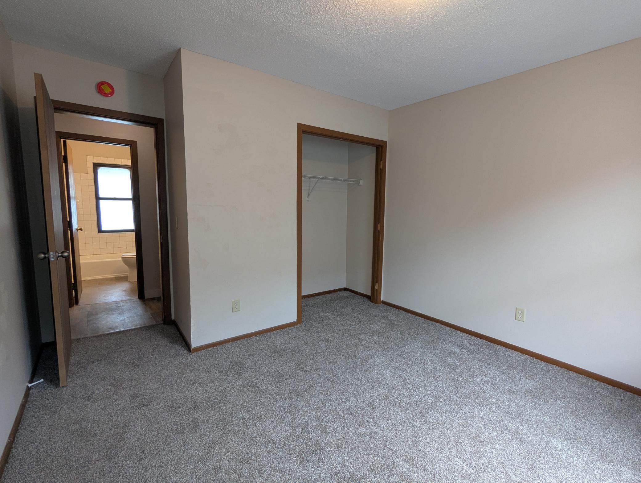2106 Elliot Avenue Property Photo 36